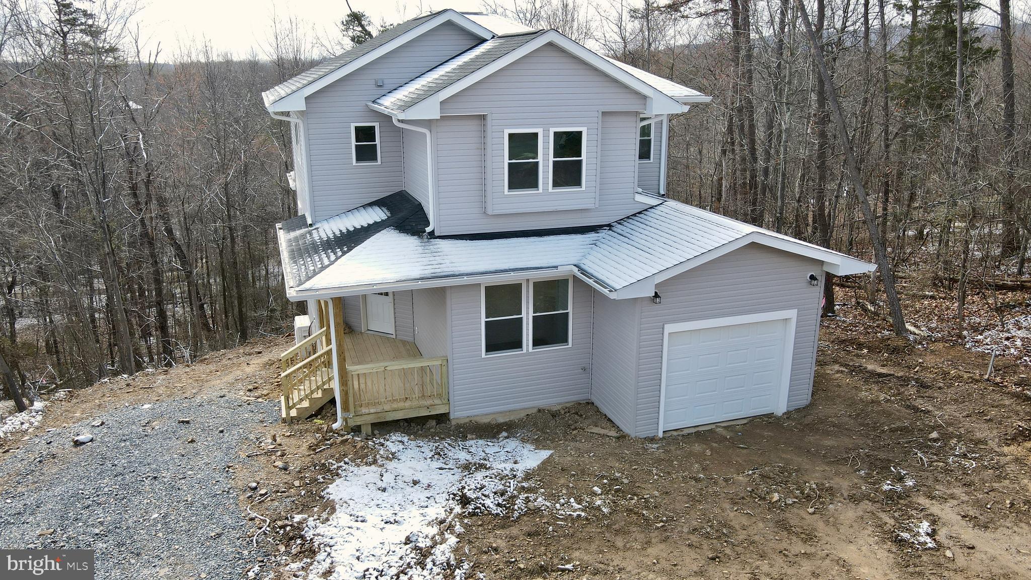 LAKE HOLIDAY ESTATES - Residential