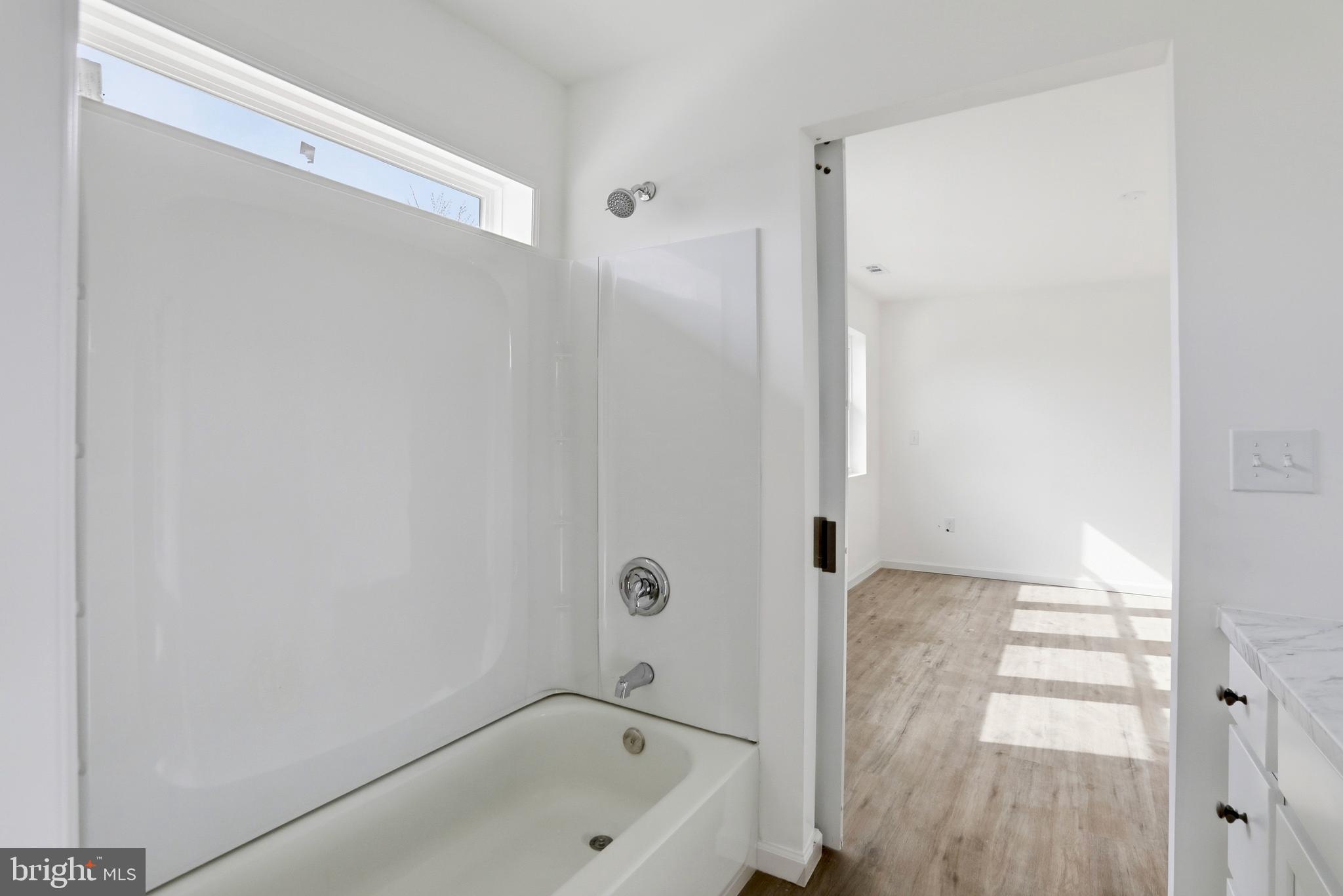 LAKE HOLIDAY ESTATES - Residential