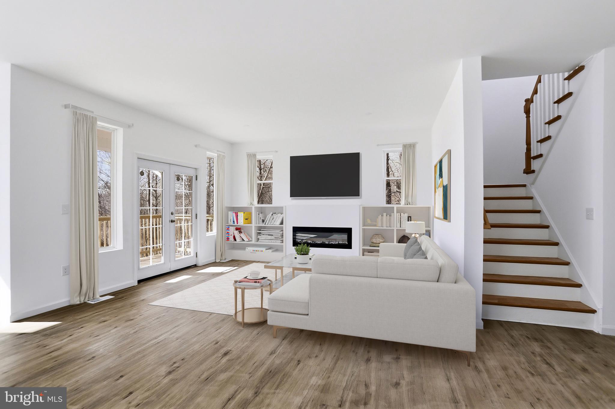 LAKE HOLIDAY ESTATES - Residential