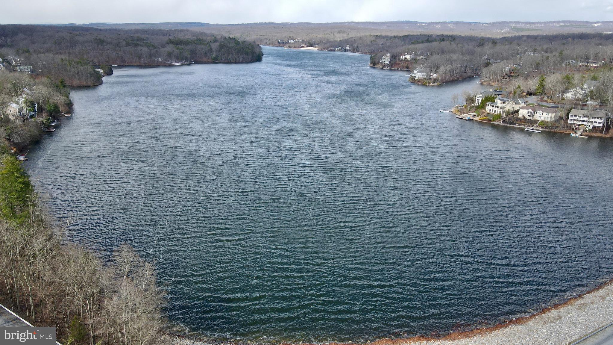 LAKE HOLIDAY ESTATES - Residential