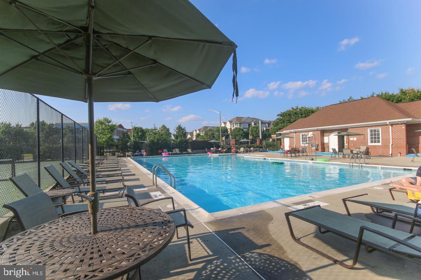 WOODLAND PARK - Residential Lease