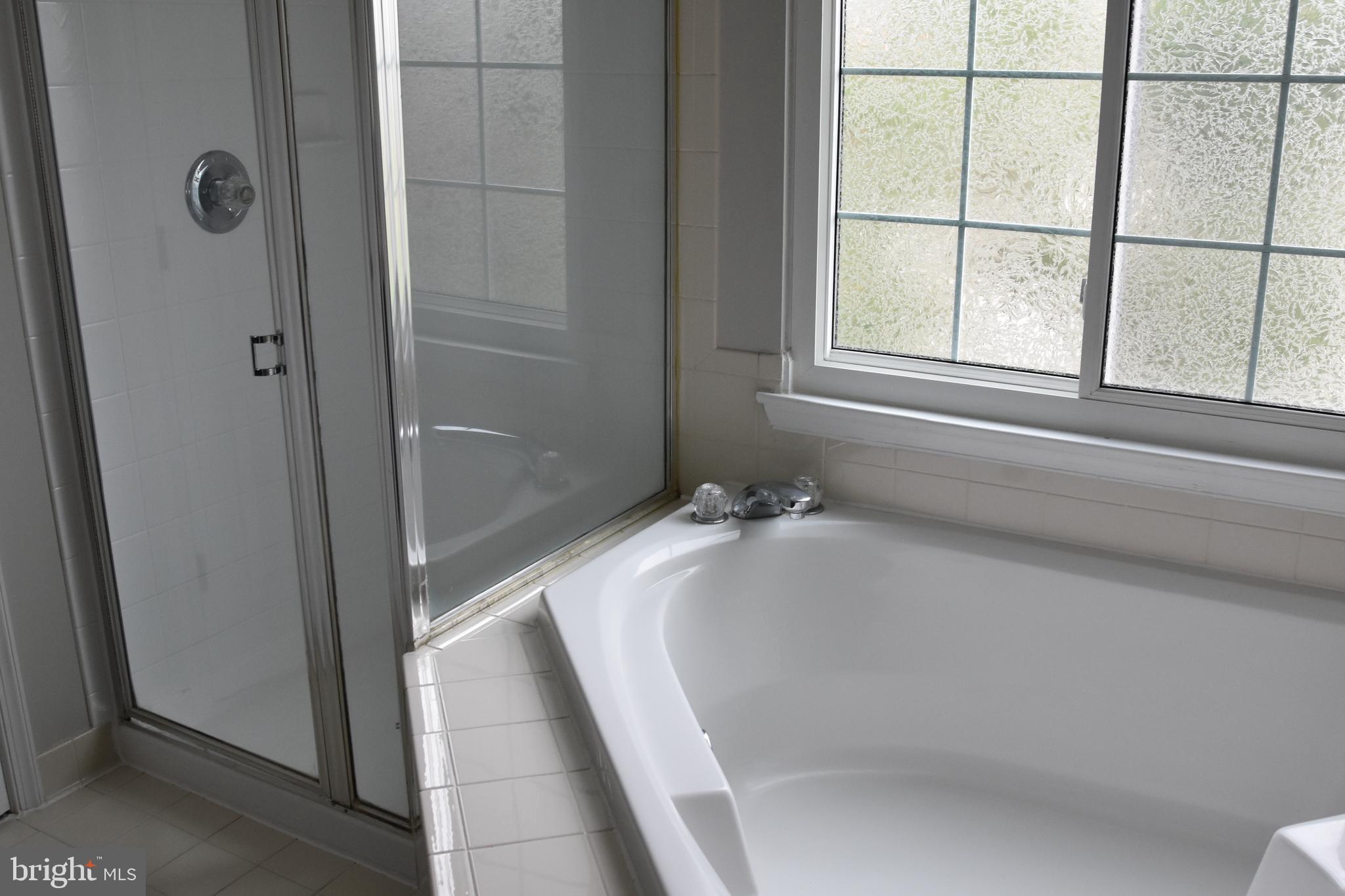 WOODLAND PARK - Residential Lease