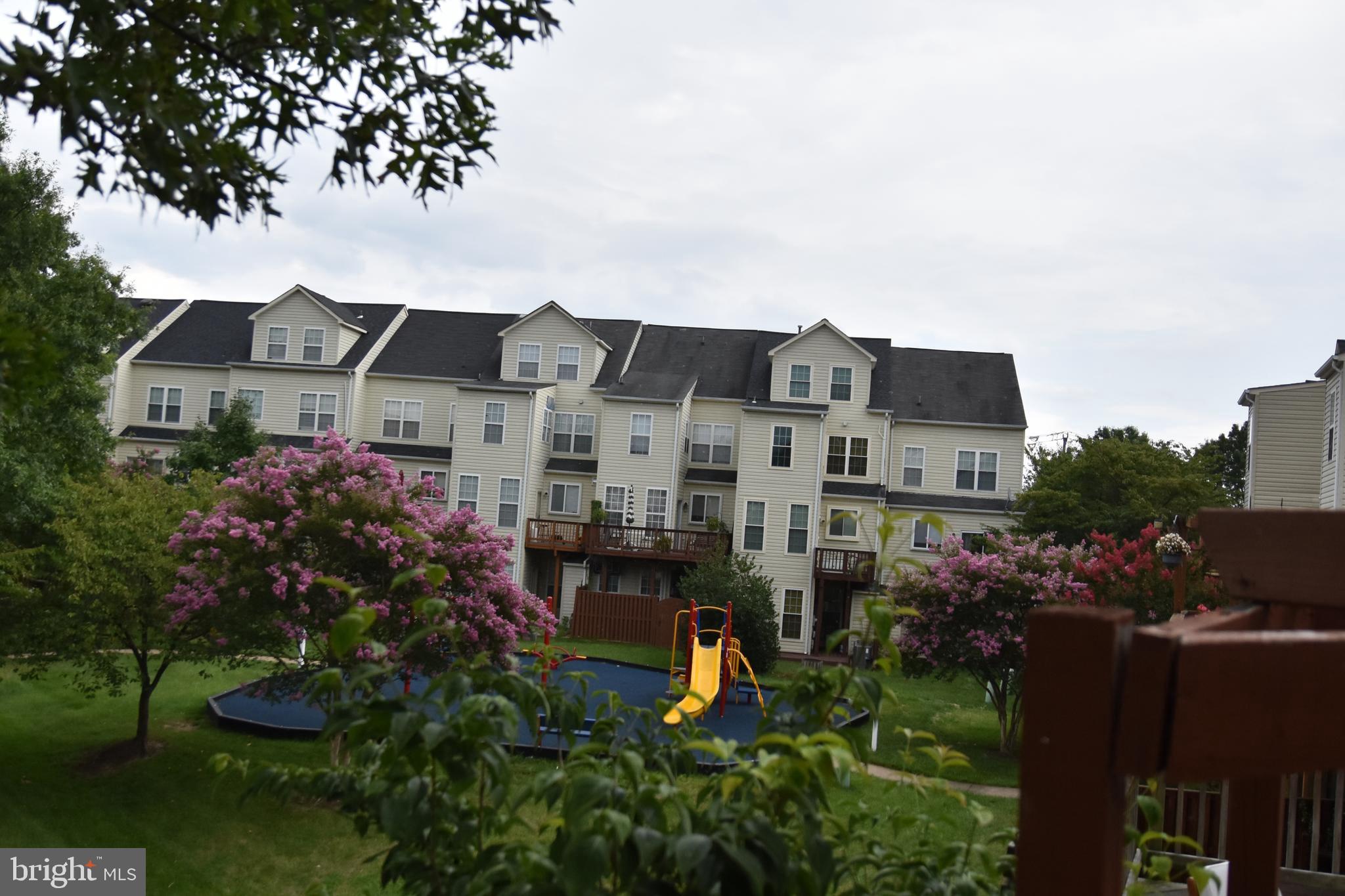 WOODLAND PARK - Residential Lease