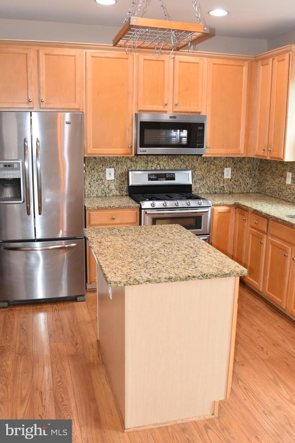 WOODLAND PARK - Residential Lease