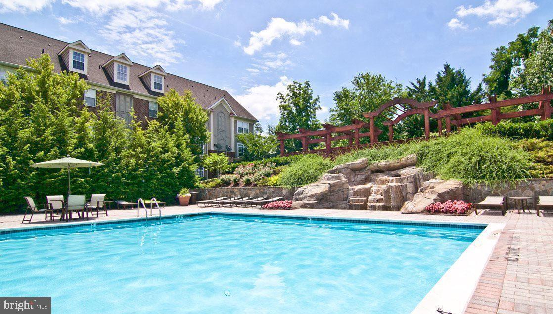 WOODLAND PARK - Residential Lease