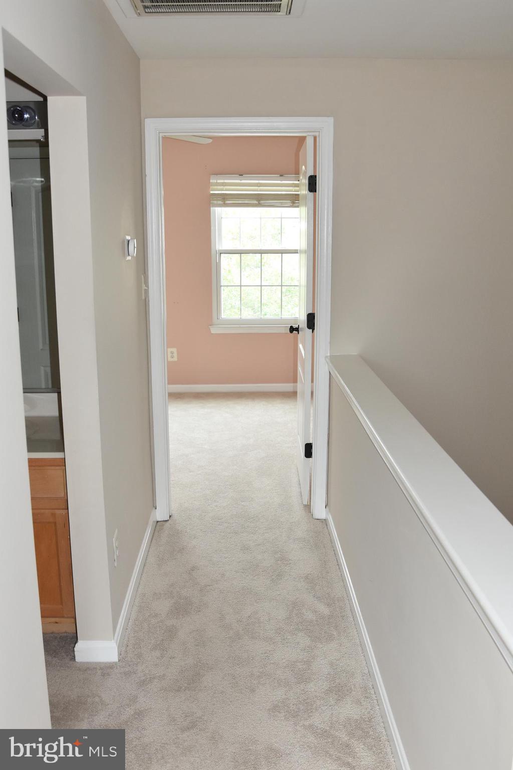 WOODLAND PARK - Residential Lease