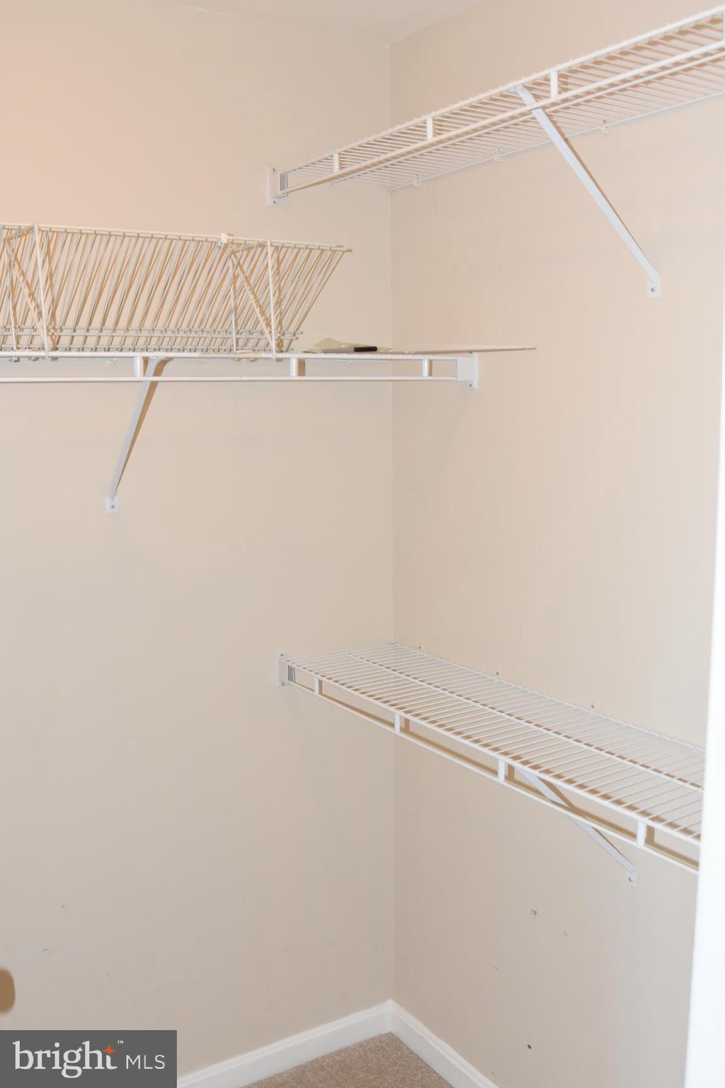 WOODLAND PARK - Residential Lease