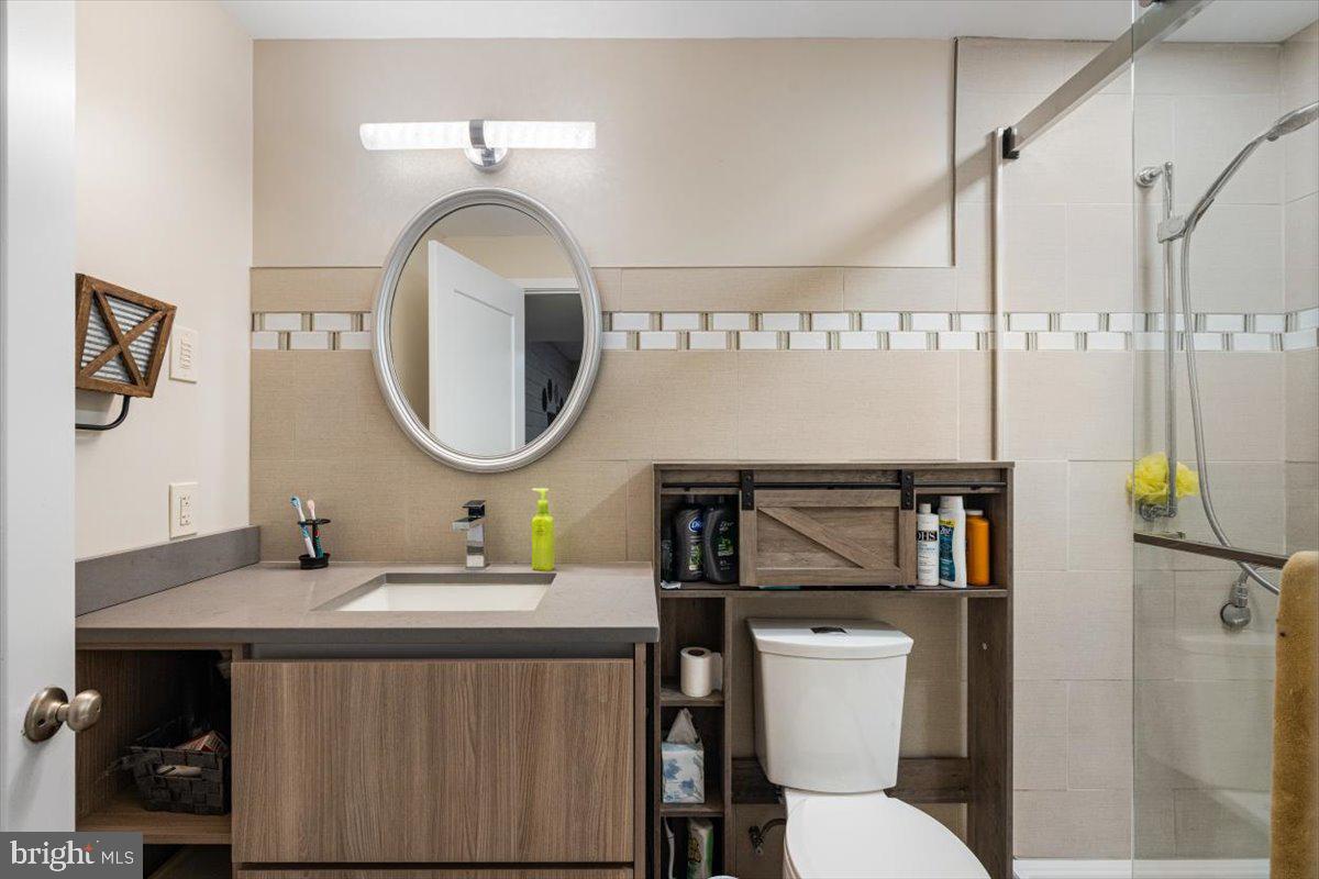 GLEN E RUSSELL - Residential