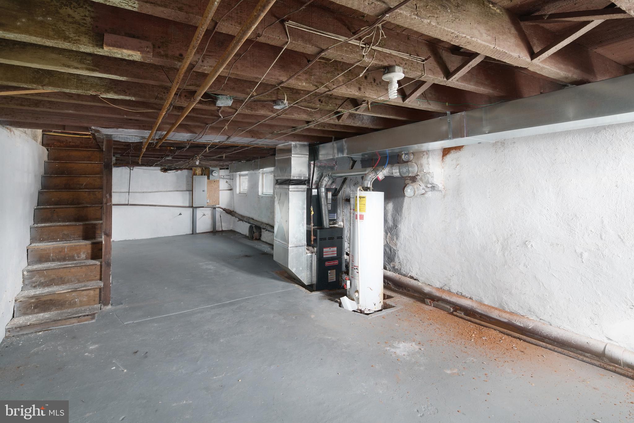 STRAWBERRY MANSION - Residential