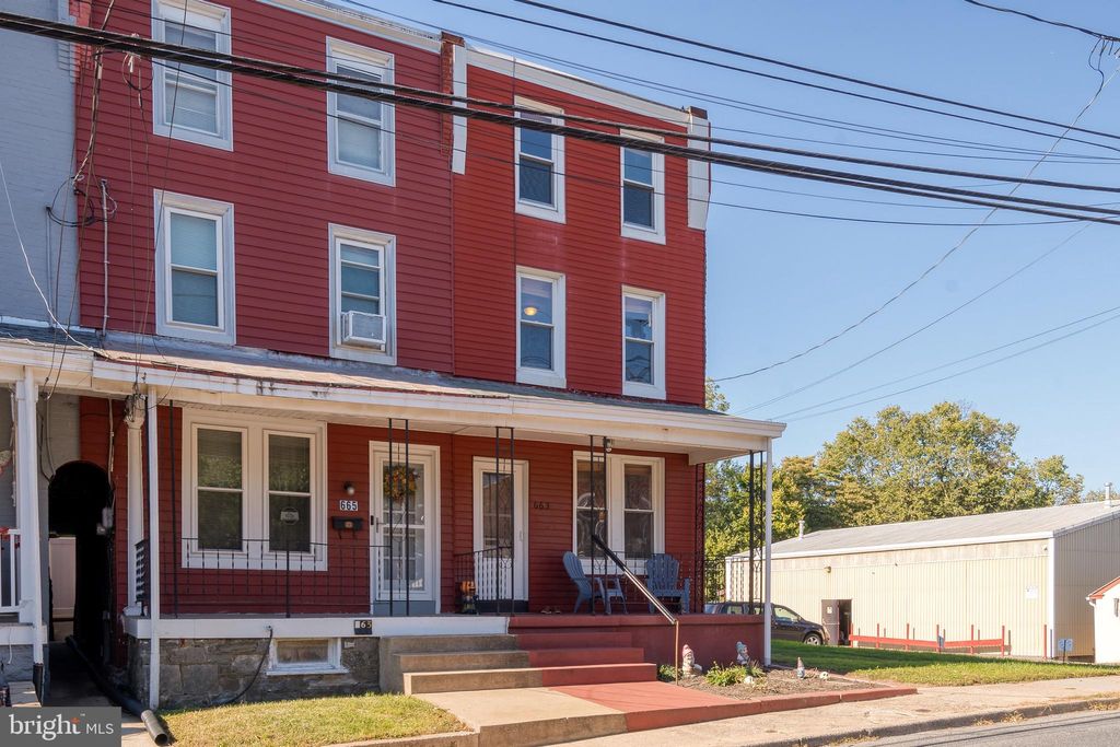 Photo of 663 Union Street, Lancaster, PA 17603 (MLS # PALA2058974)