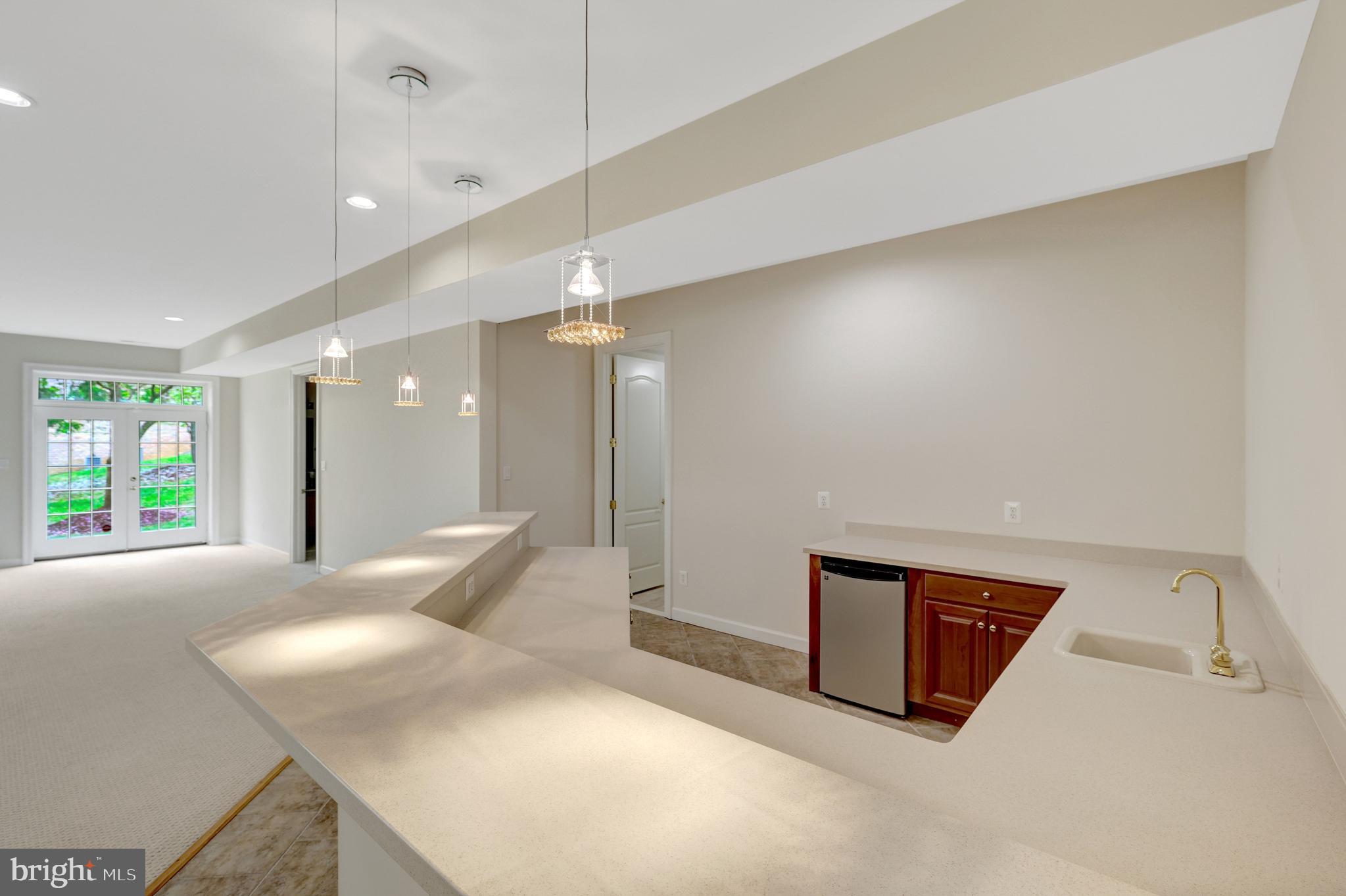 FOXHALL OF MCLEAN - Residential