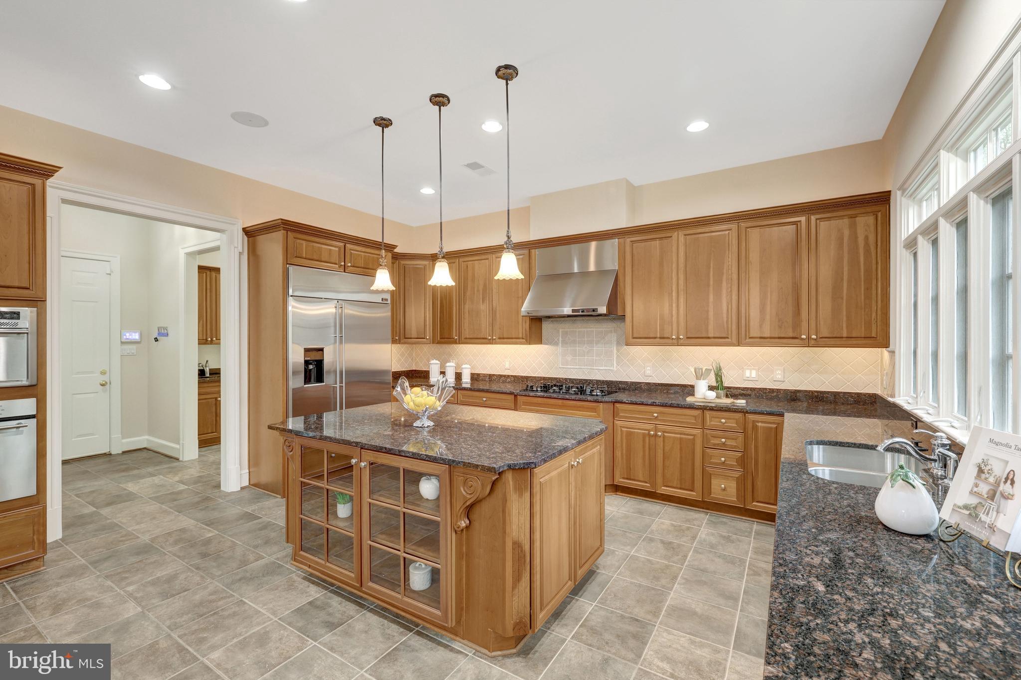 FOXHALL OF MCLEAN - Residential