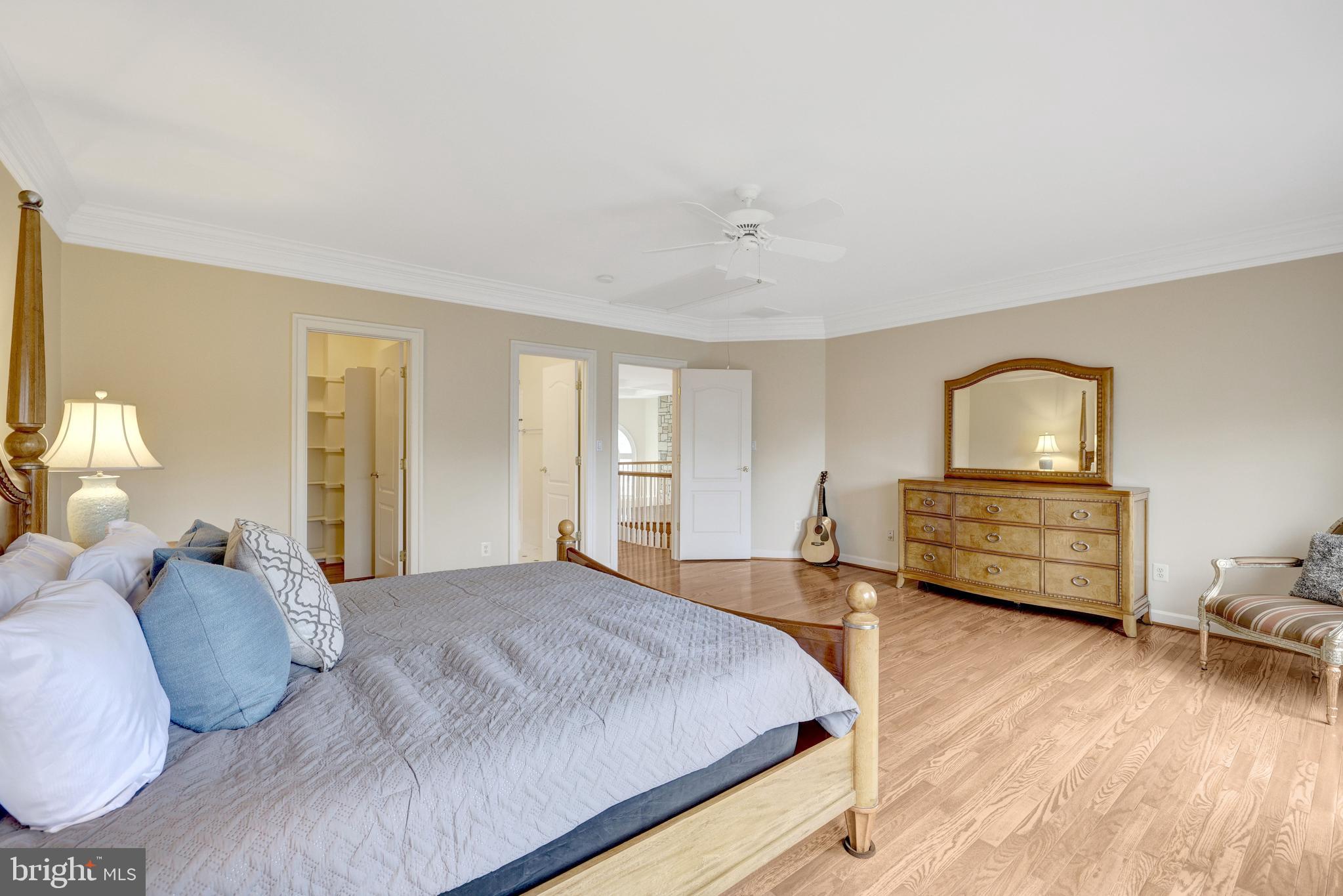 FOXHALL OF MCLEAN - Residential