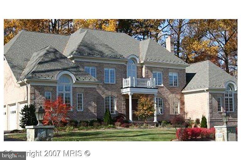 FOXHALL OF MCLEAN - Residential