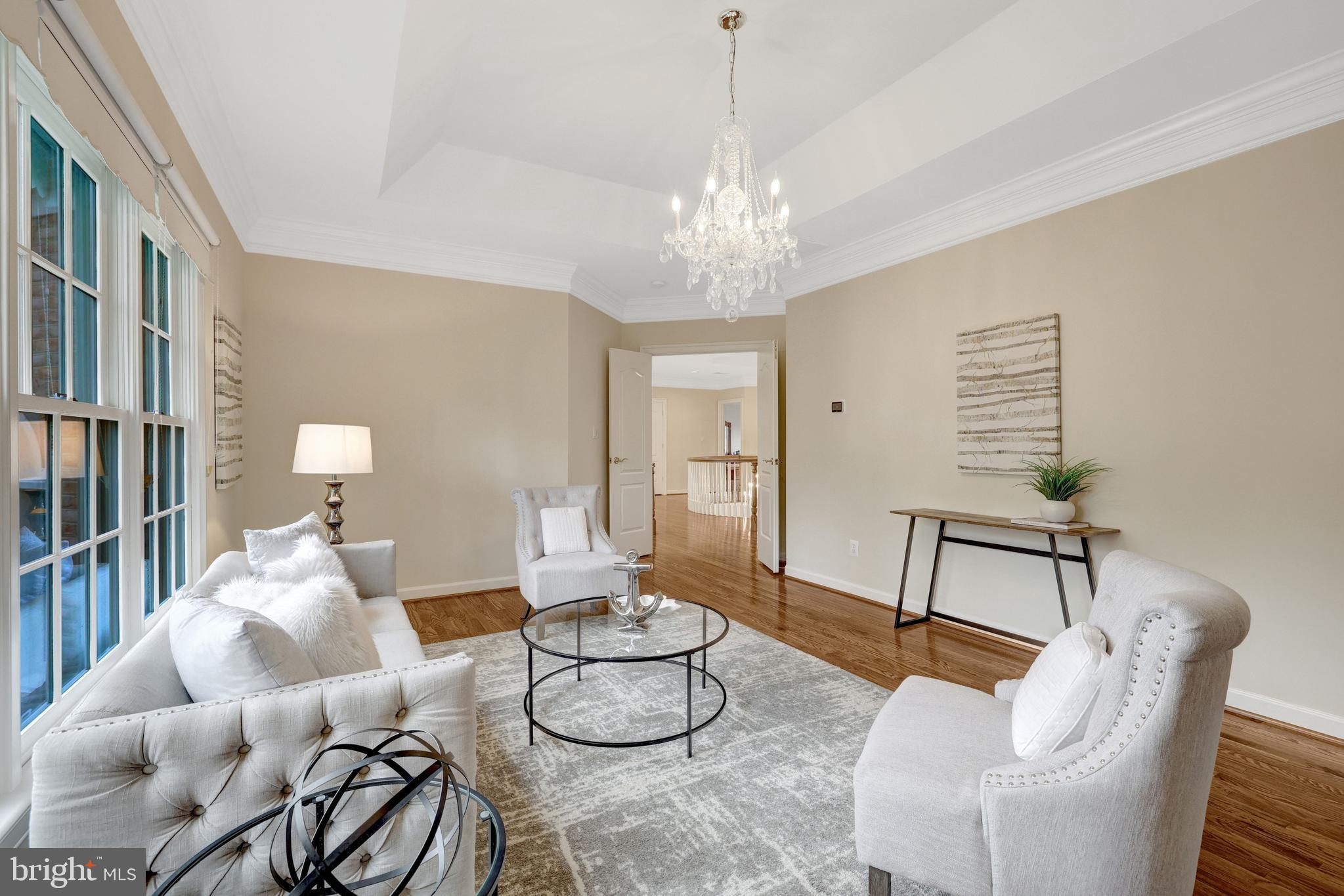 FOXHALL OF MCLEAN - Residential