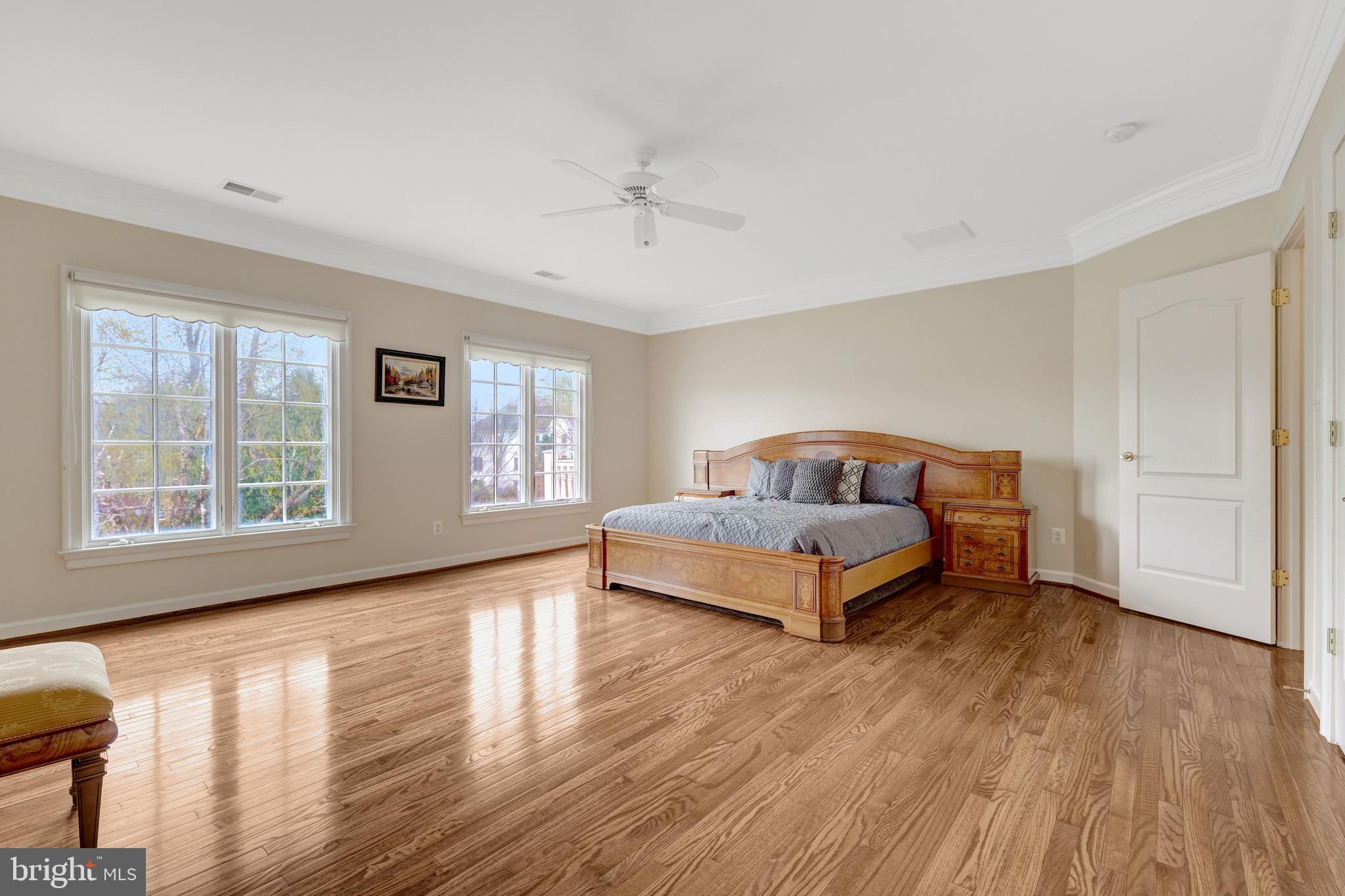 FOXHALL OF MCLEAN - Residential