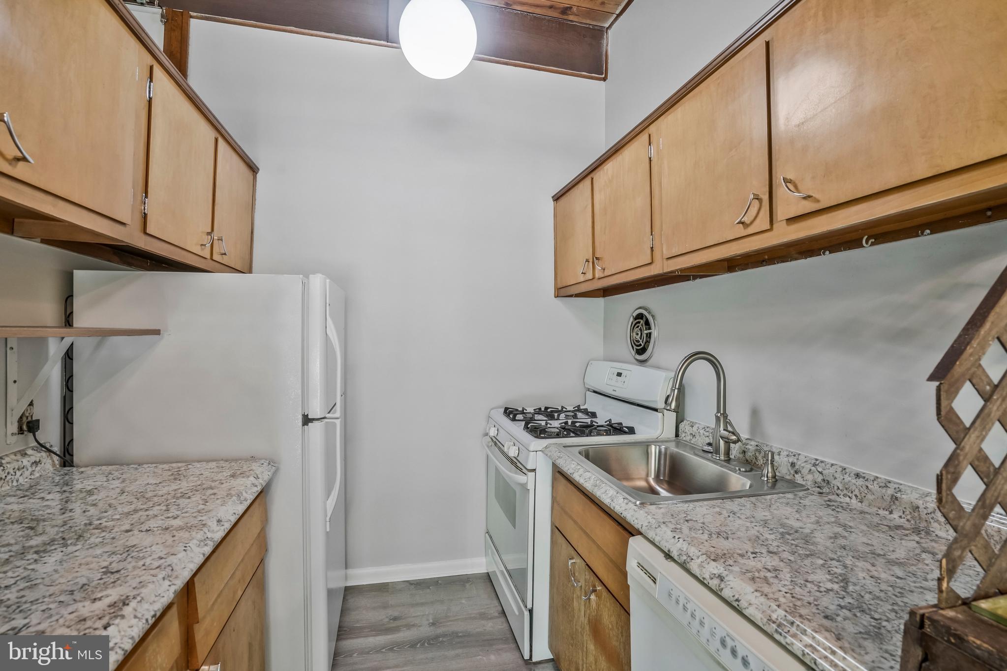 FAIRFAX HERITAGE - Residential