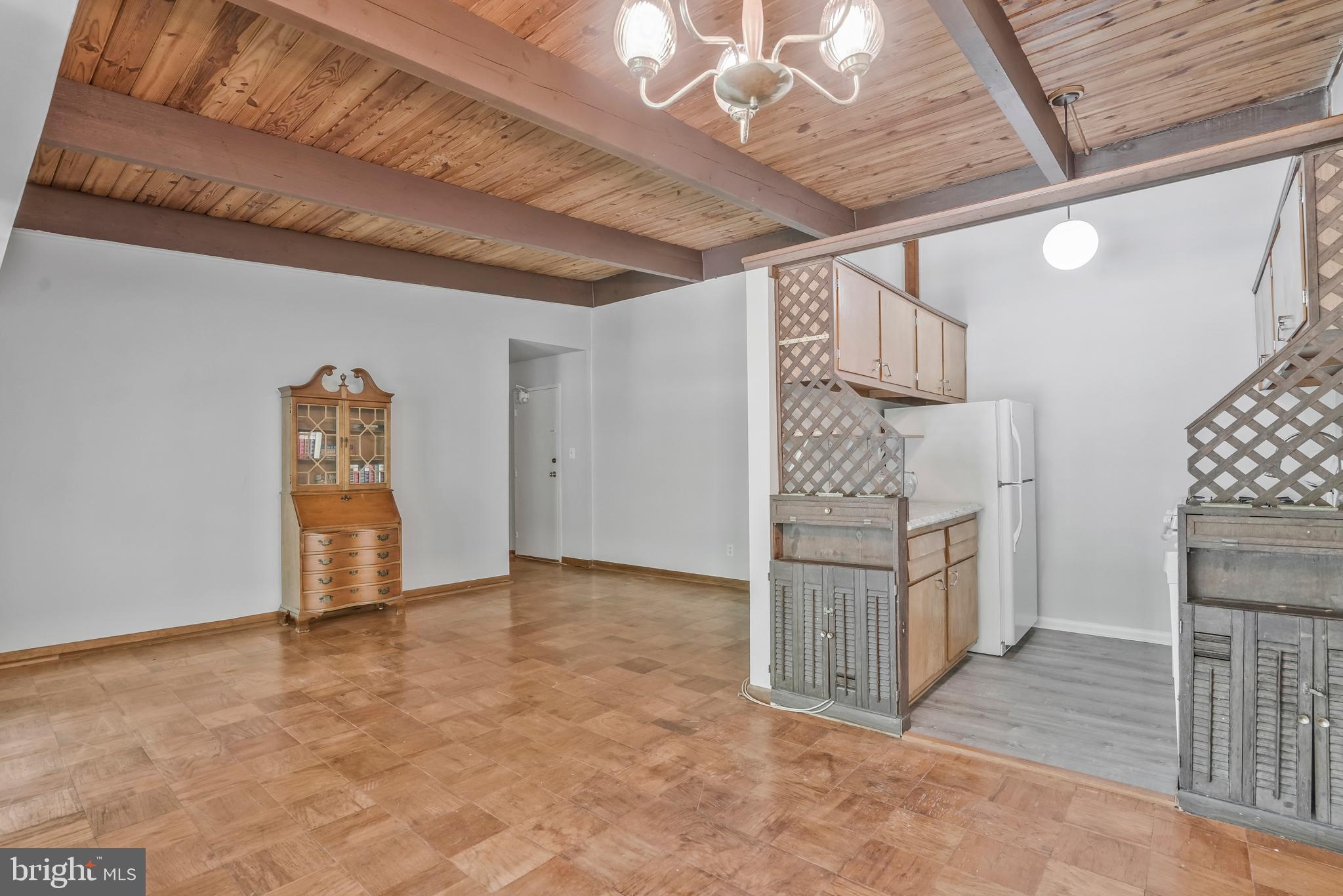 FAIRFAX HERITAGE - Residential