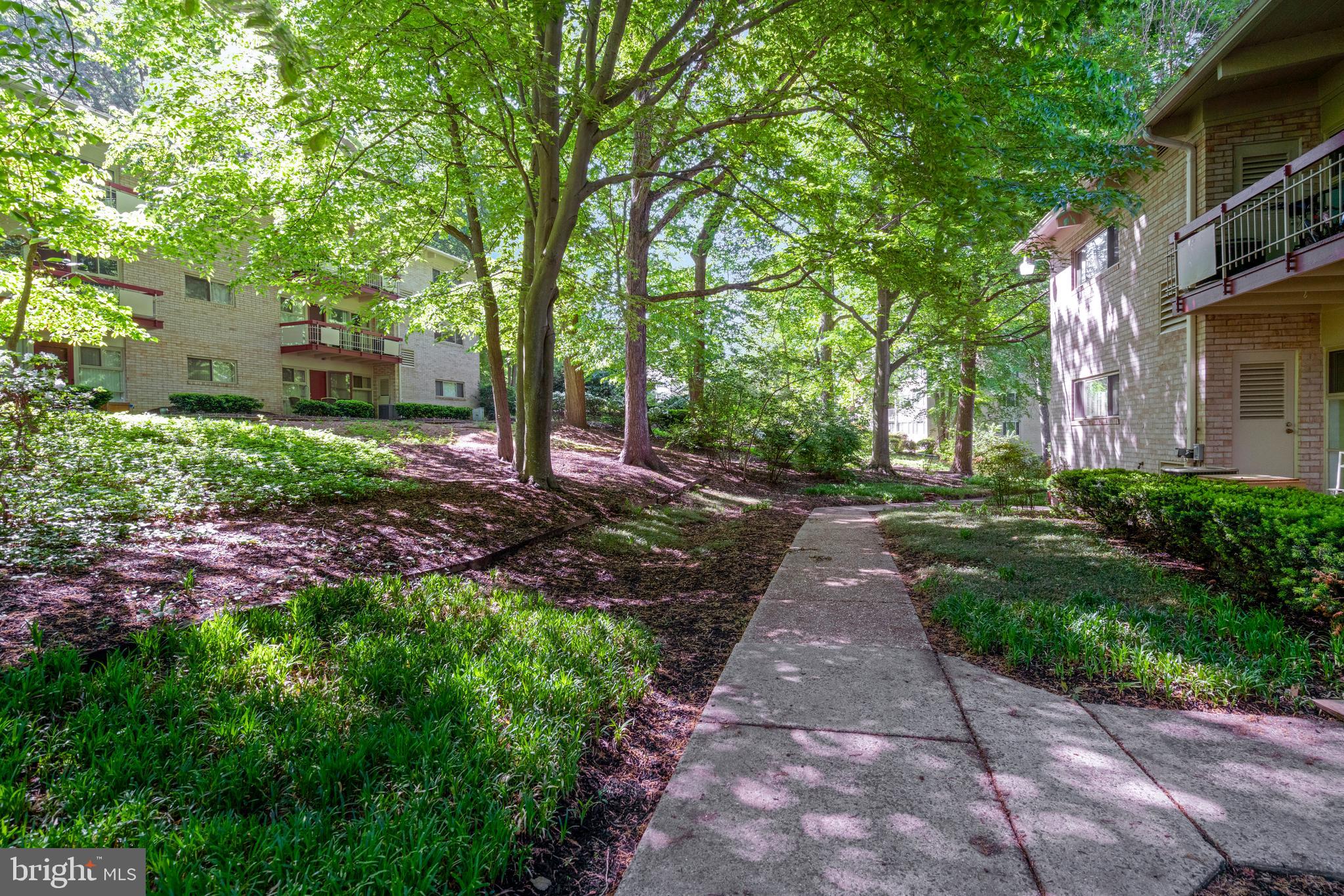 FAIRFAX HERITAGE - Residential