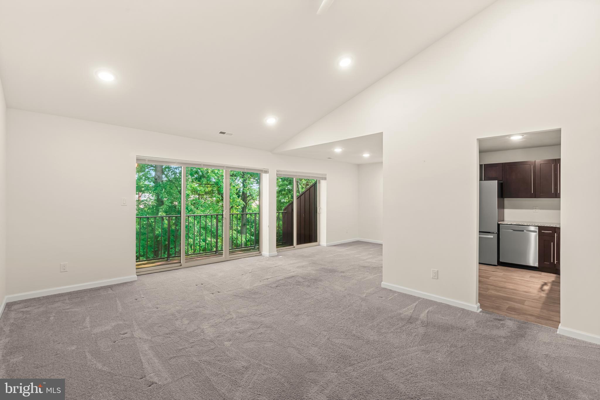 301 BYBERRY ROAD F15