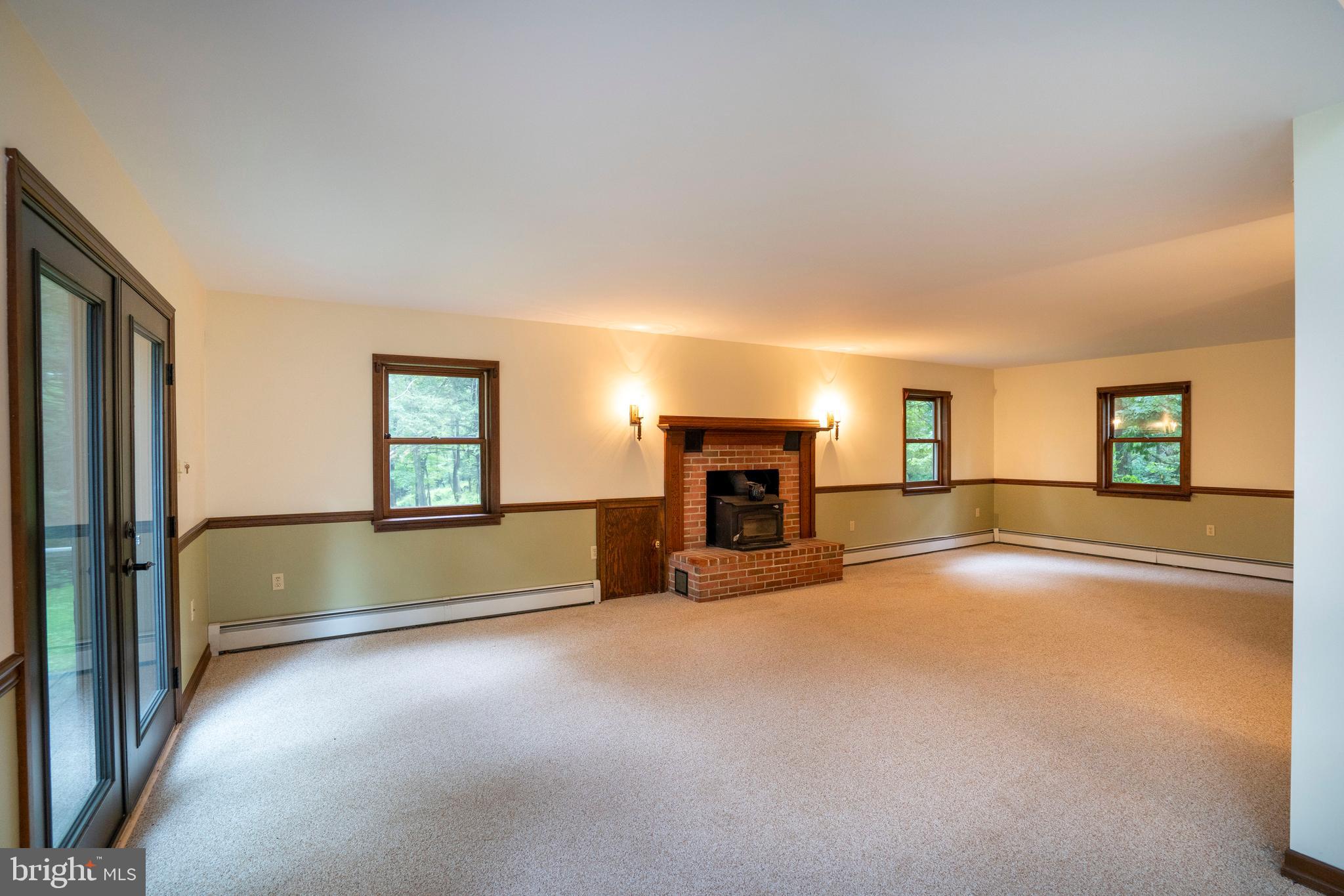 1040 RADIO CLUB ROAD