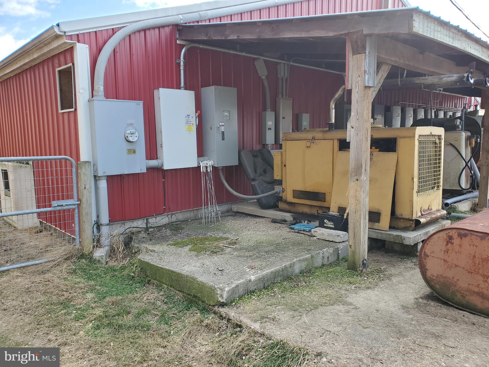 MANOR TWP - Farm