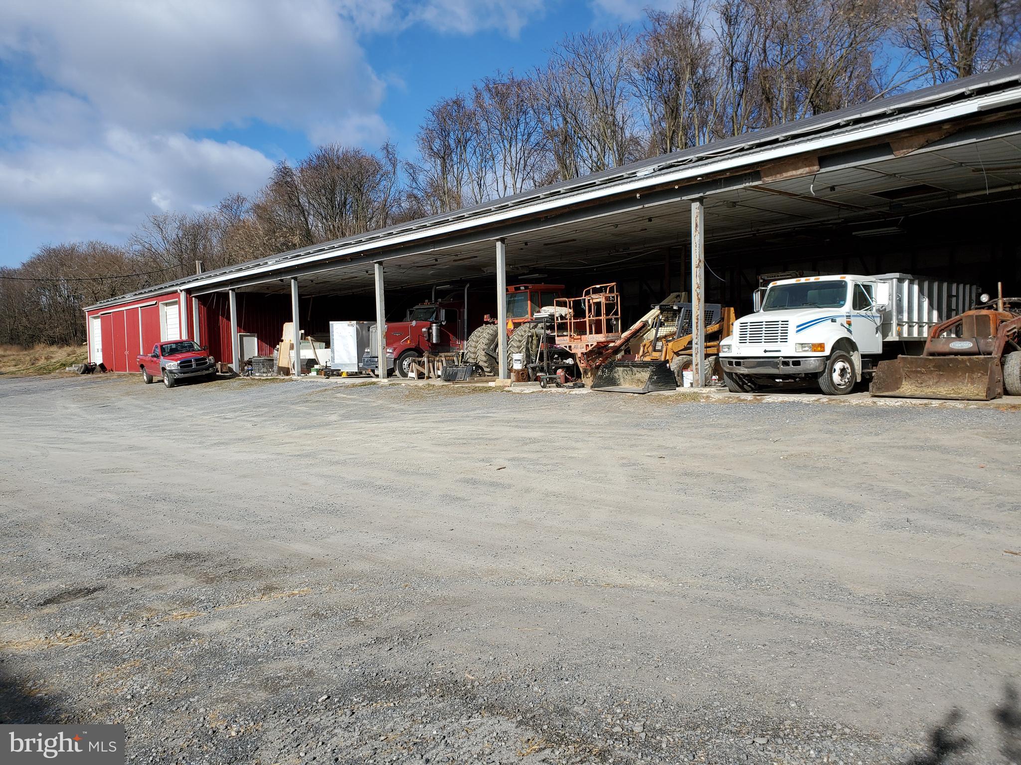 MANOR TWP - Farm