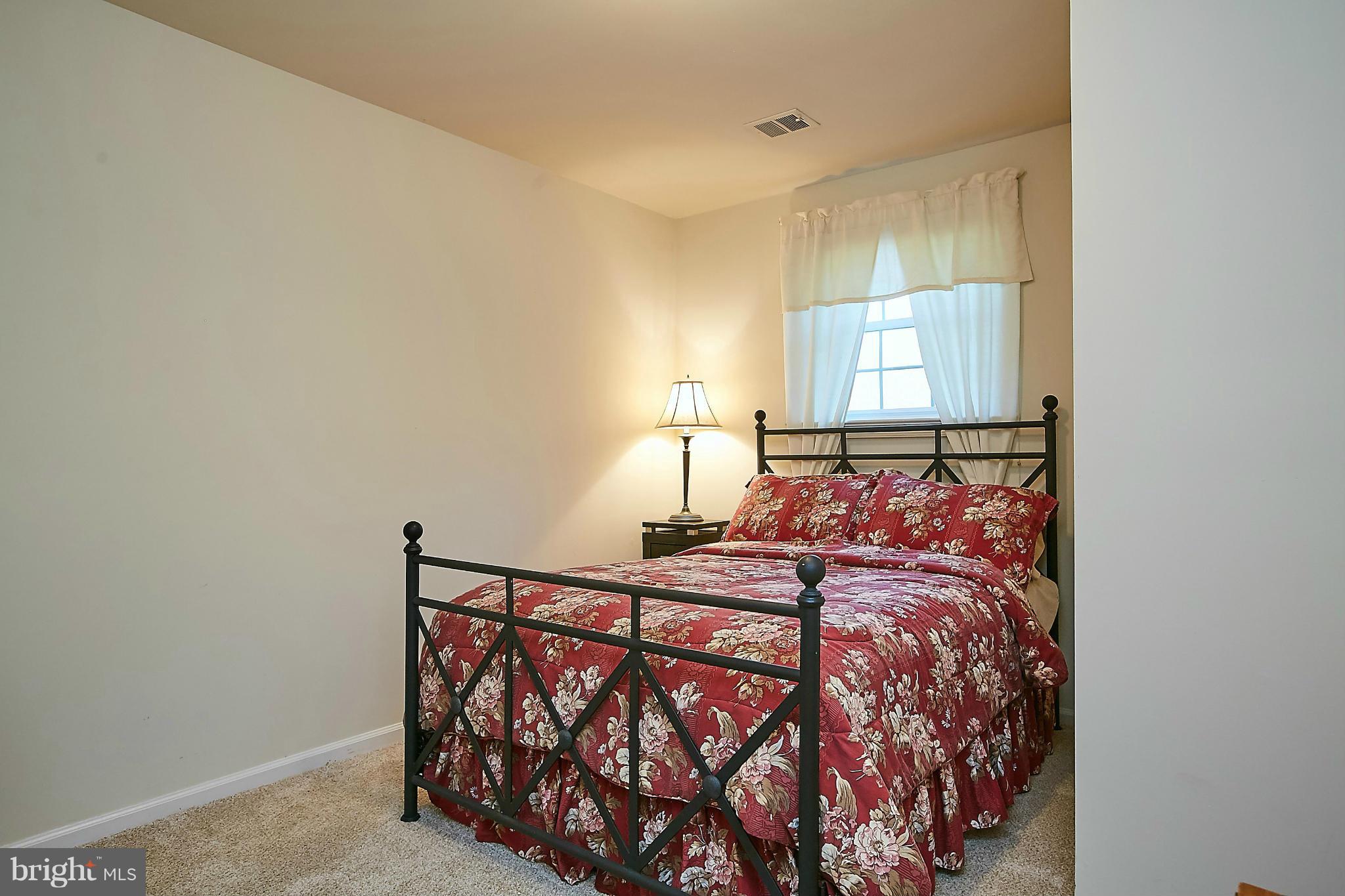 BEECH TREE MANOR - Residential