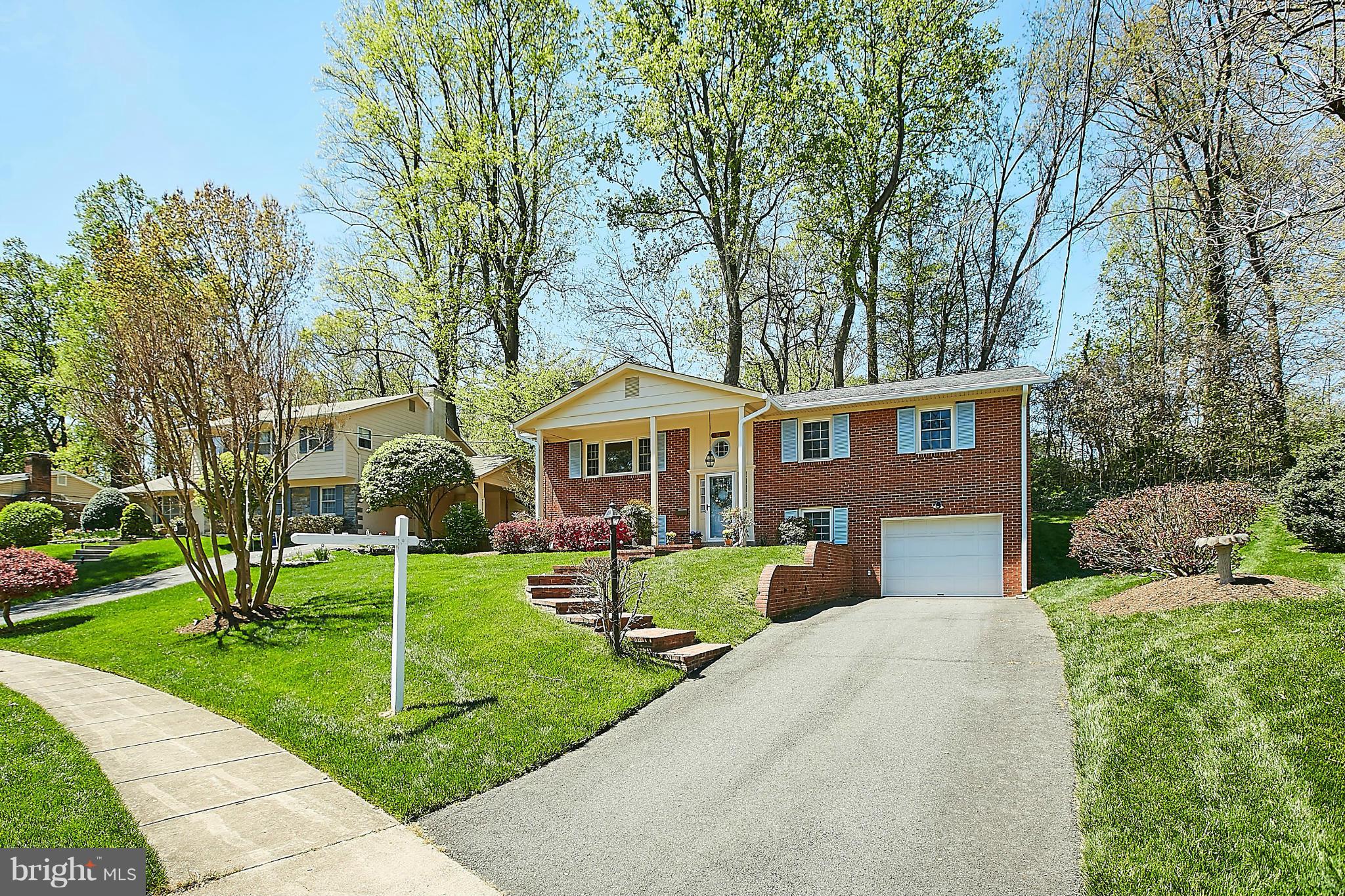 BEECH TREE MANOR - Residential