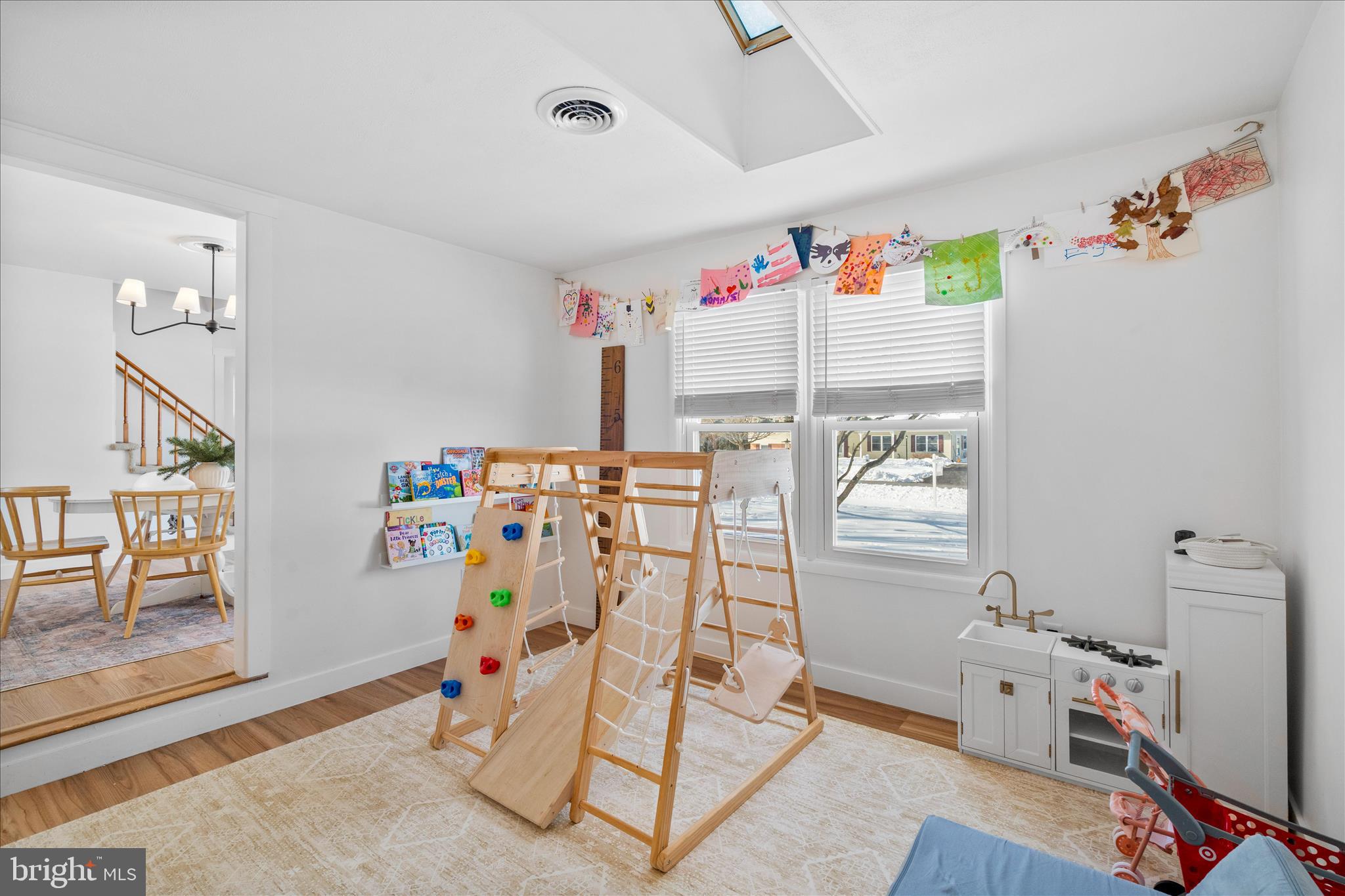 VIEW MORE HEIGHTS - Residential