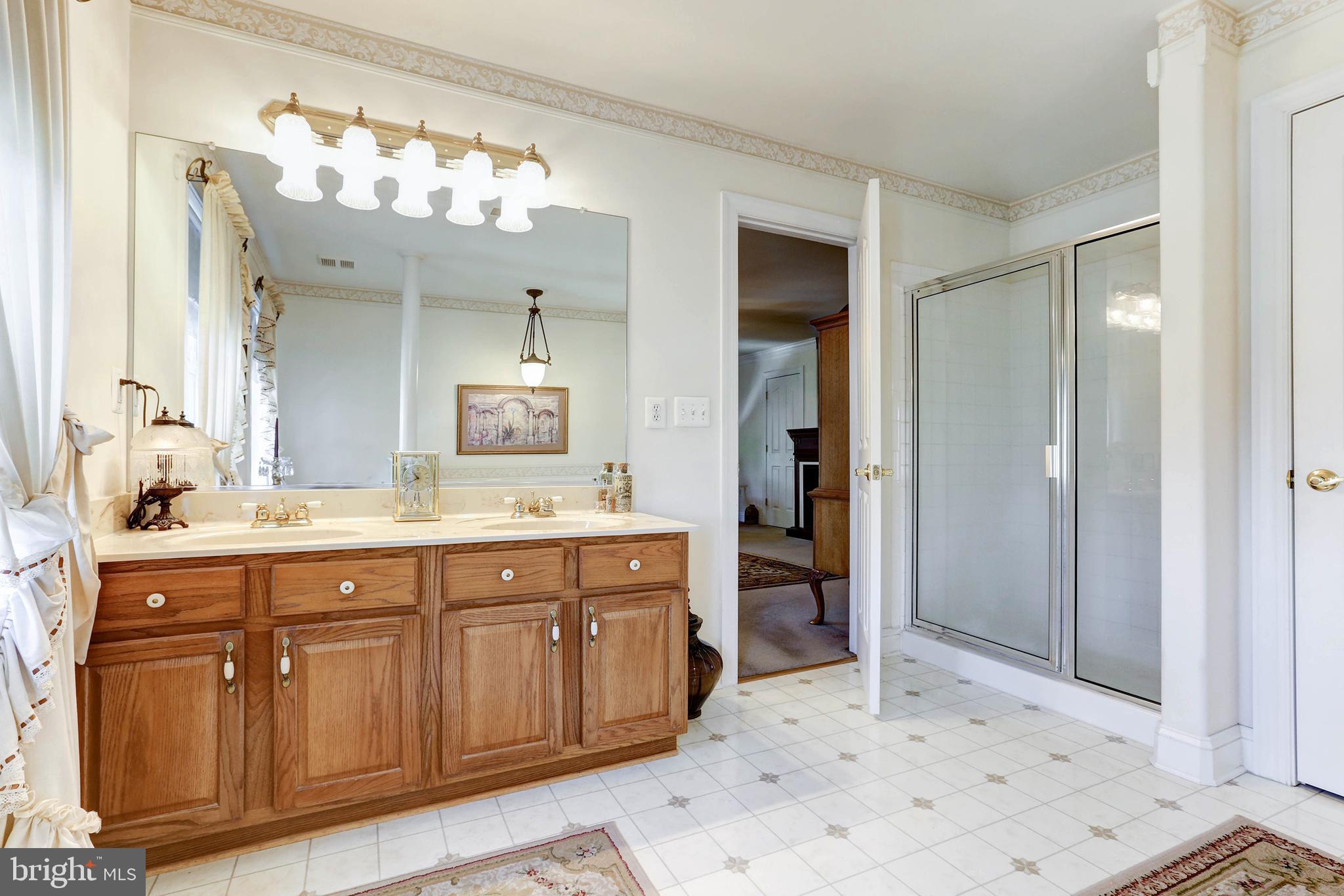 MORGAN I - Residential