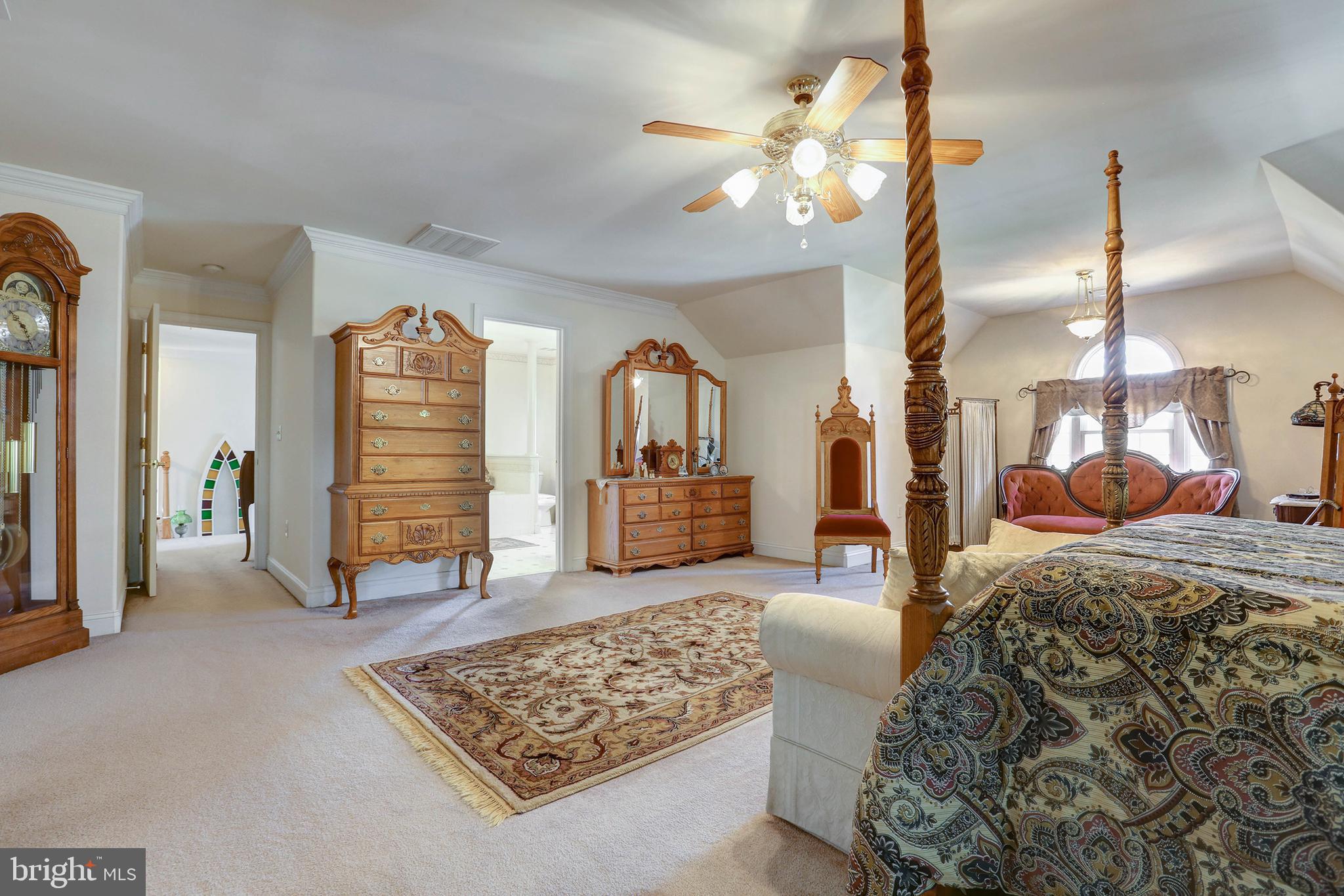 MORGAN I - Residential