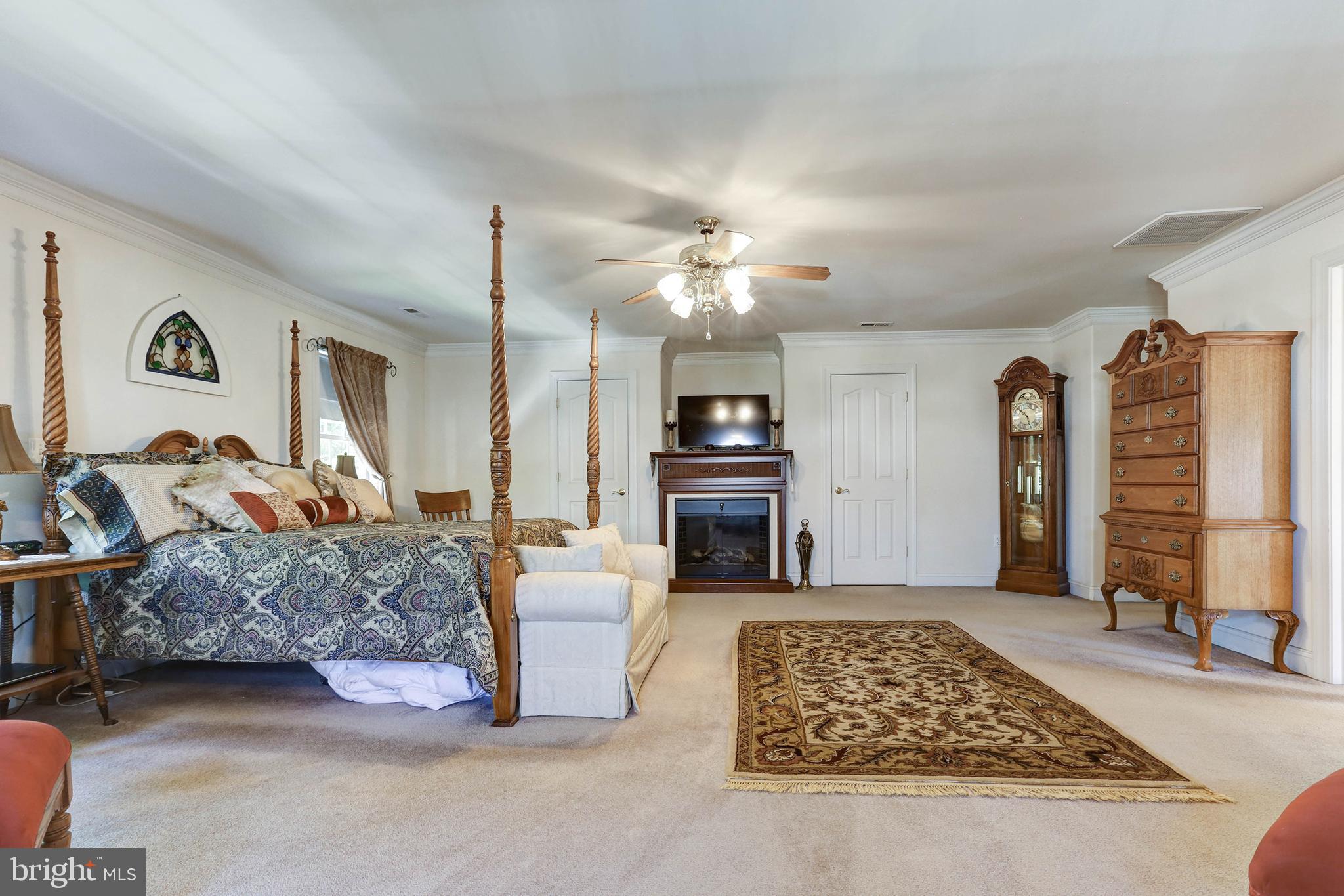 MORGAN I - Residential