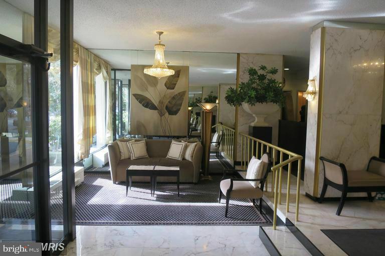 THE FORUM - Residential Lease