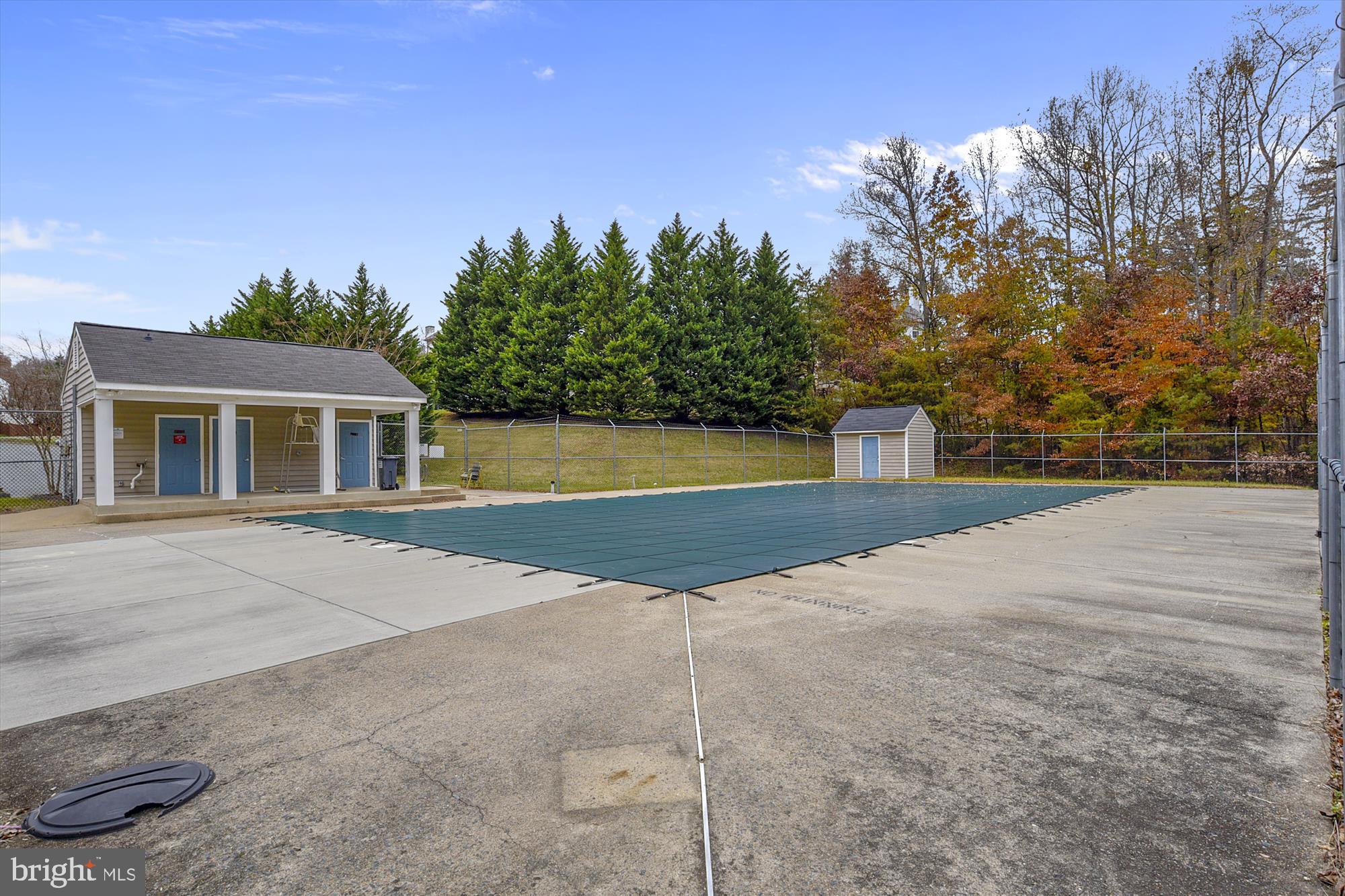 THE MANORS OF PARK RIDGE - Residential