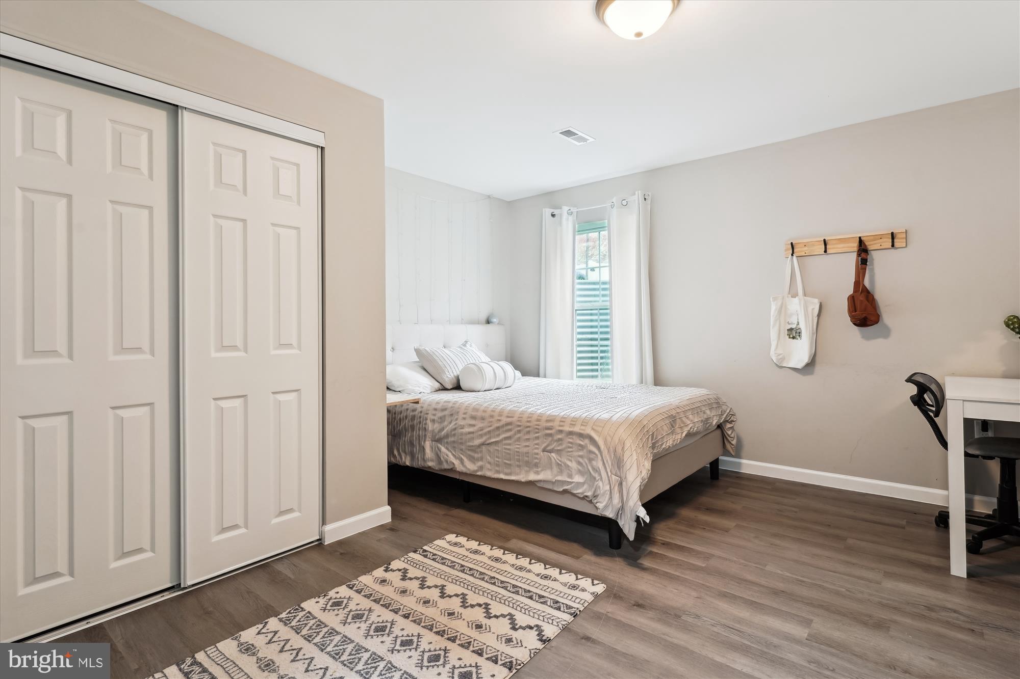 THE MANORS OF PARK RIDGE - Residential