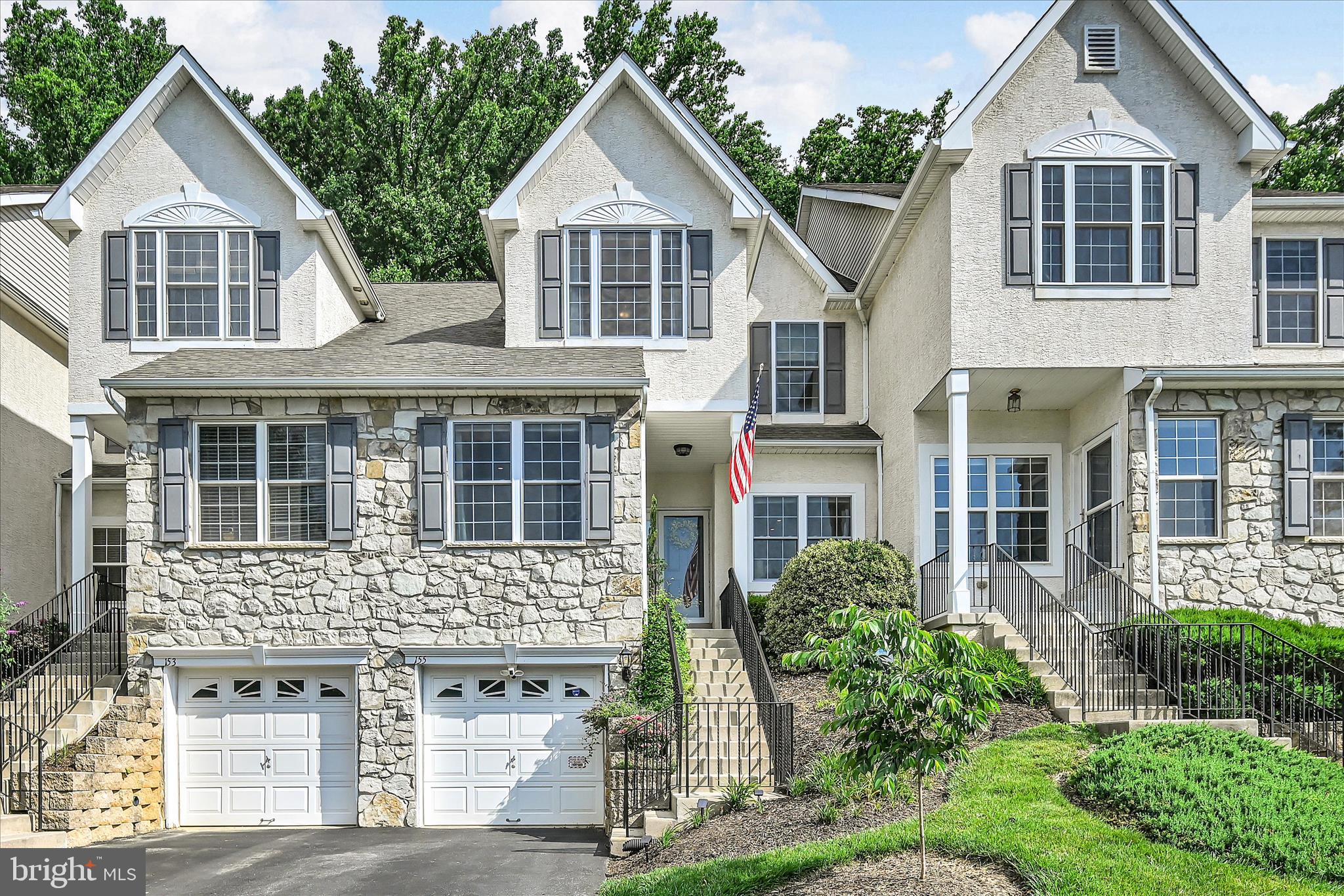 155 MADISON WAY