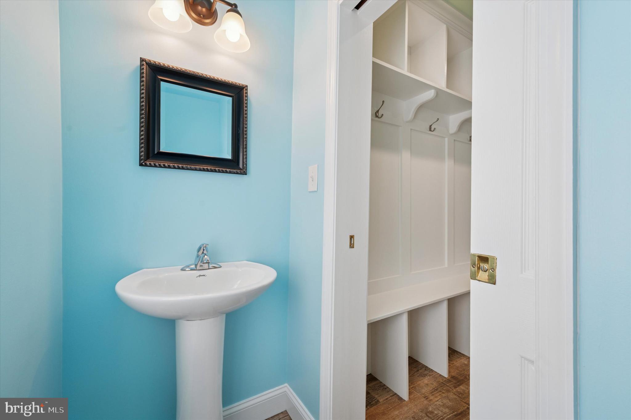 MANOA - Residential Lease