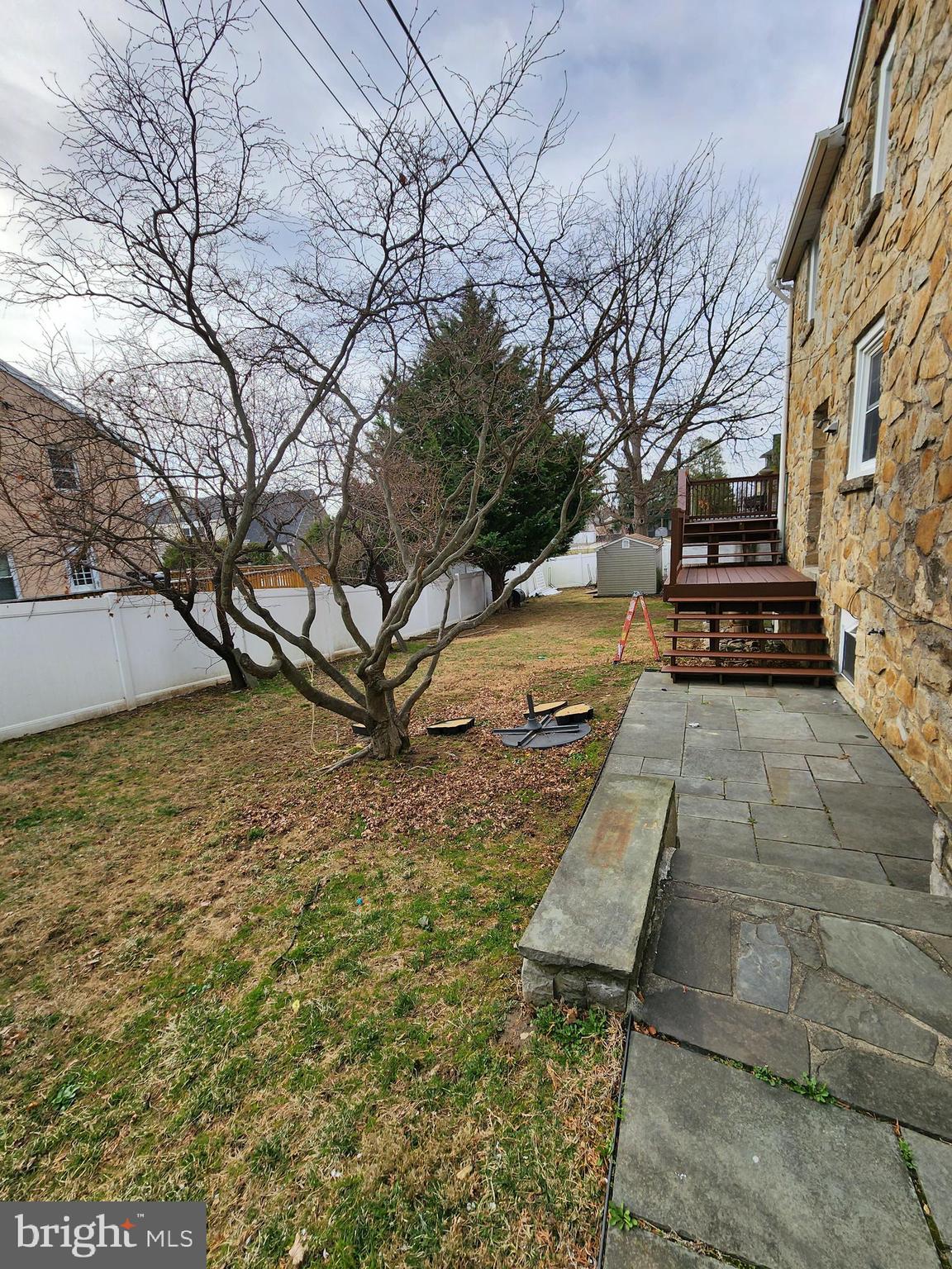 MANOA - Residential Lease