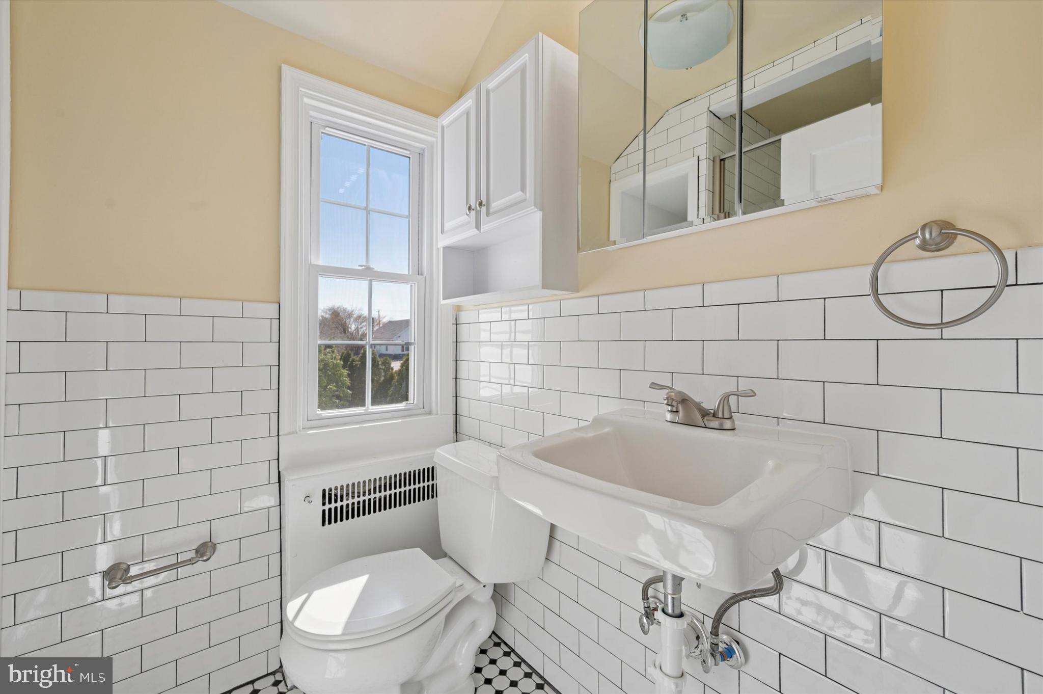 MANOA - Residential Lease