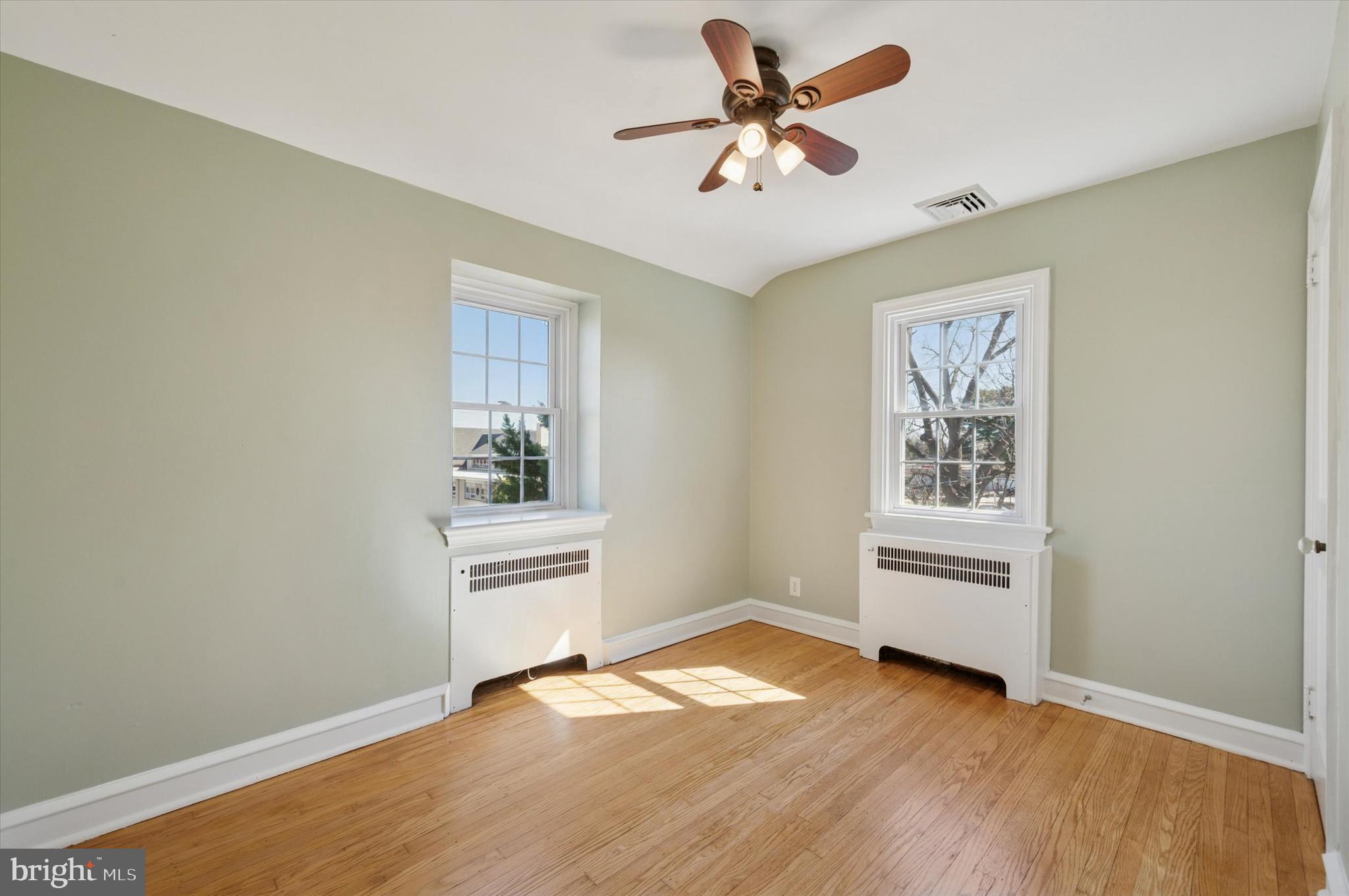 MANOA - Residential Lease