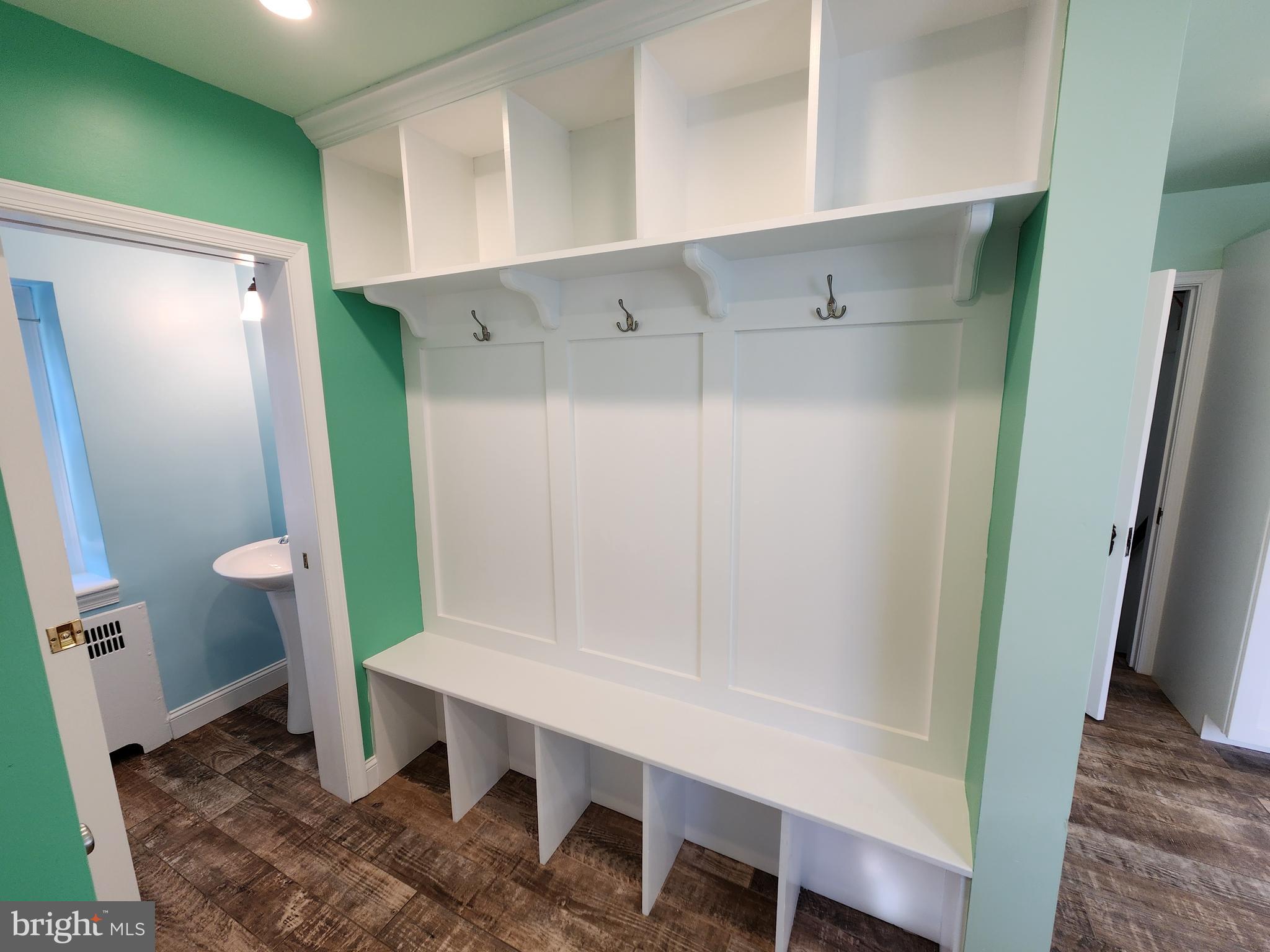 MANOA - Residential Lease