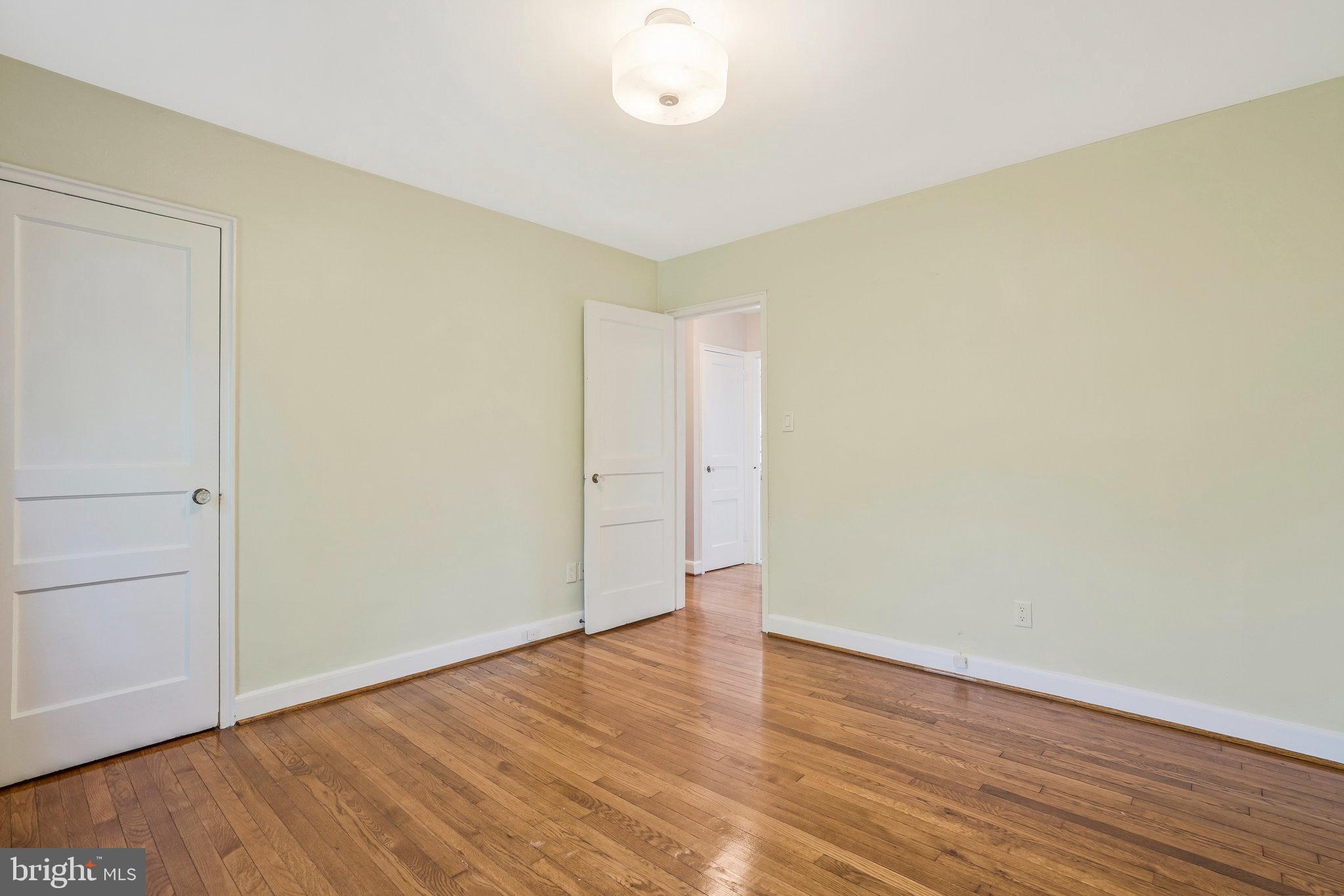 ROSEMONT - Residential Lease