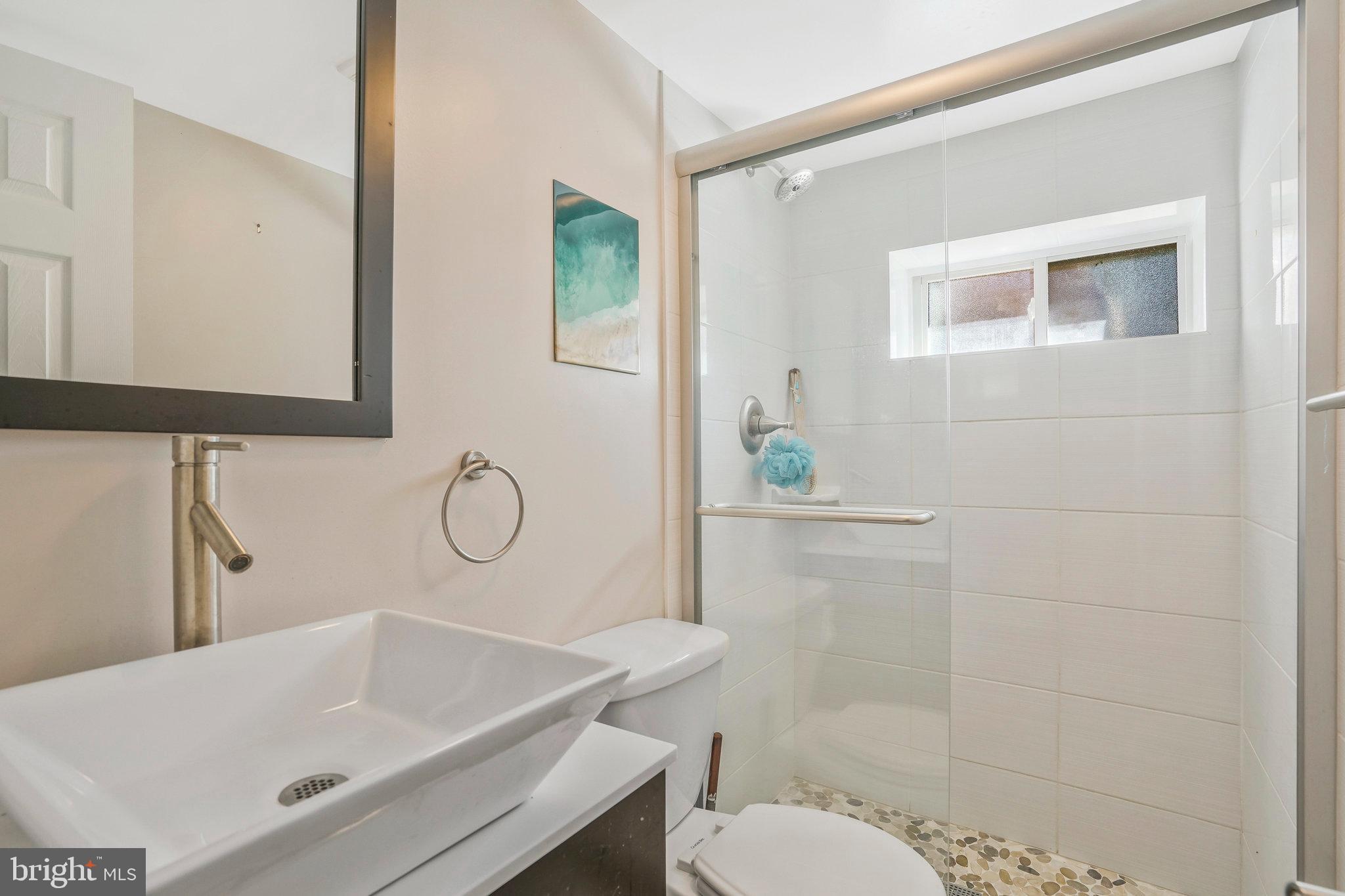 ROSEMONT - Residential Lease