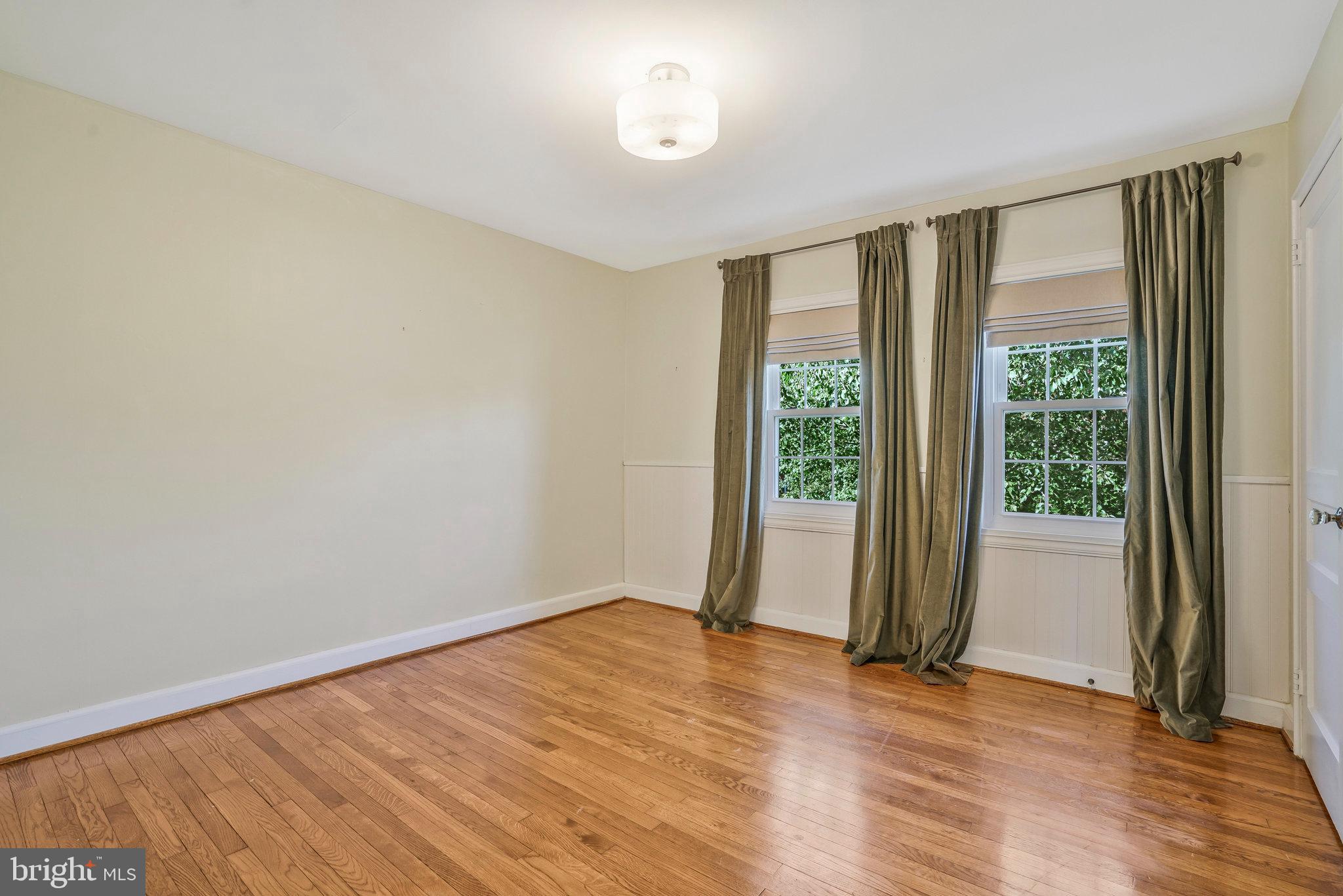 ROSEMONT - Residential Lease