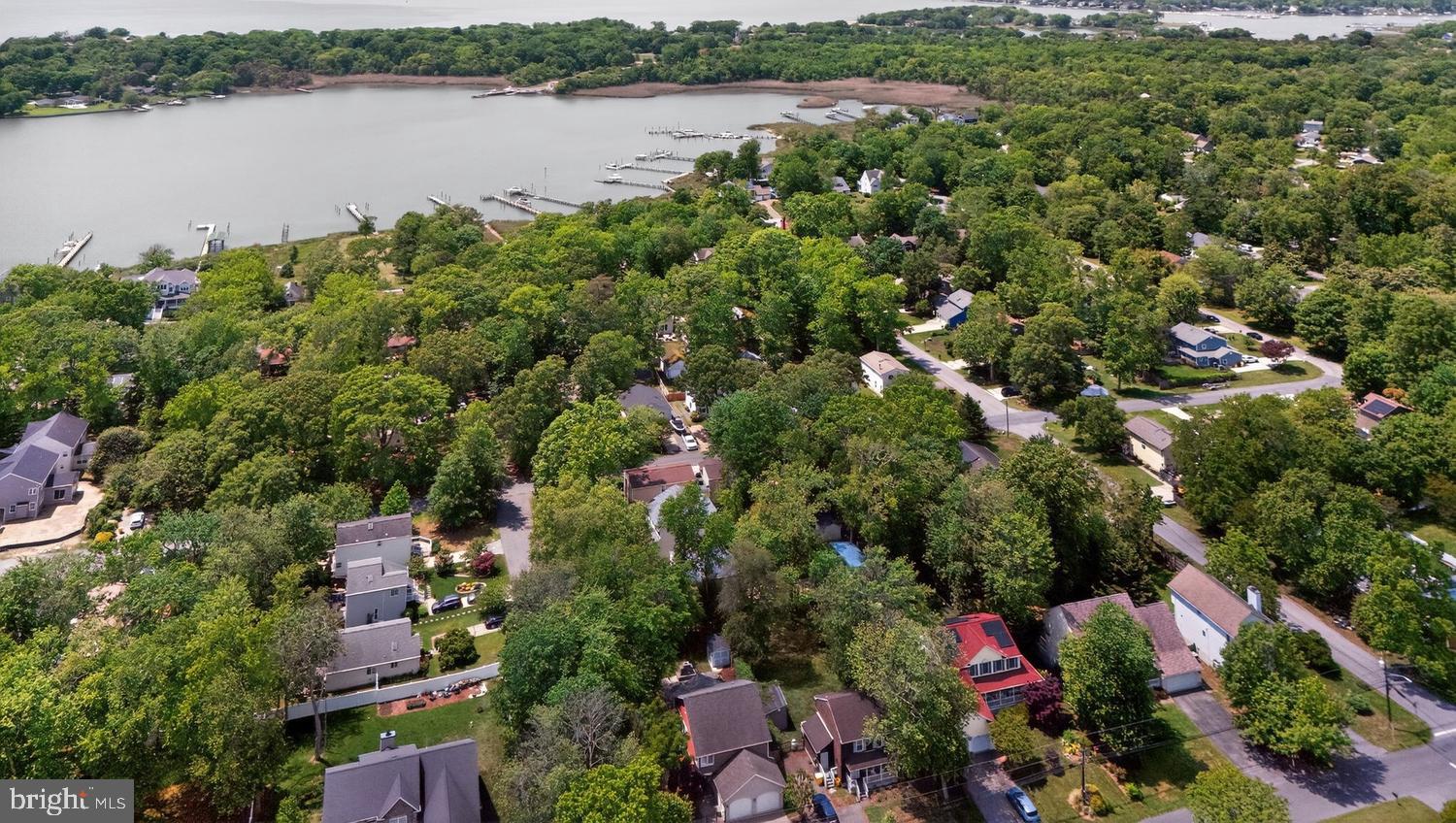 ARUNDEL ON THE BAY - Residential