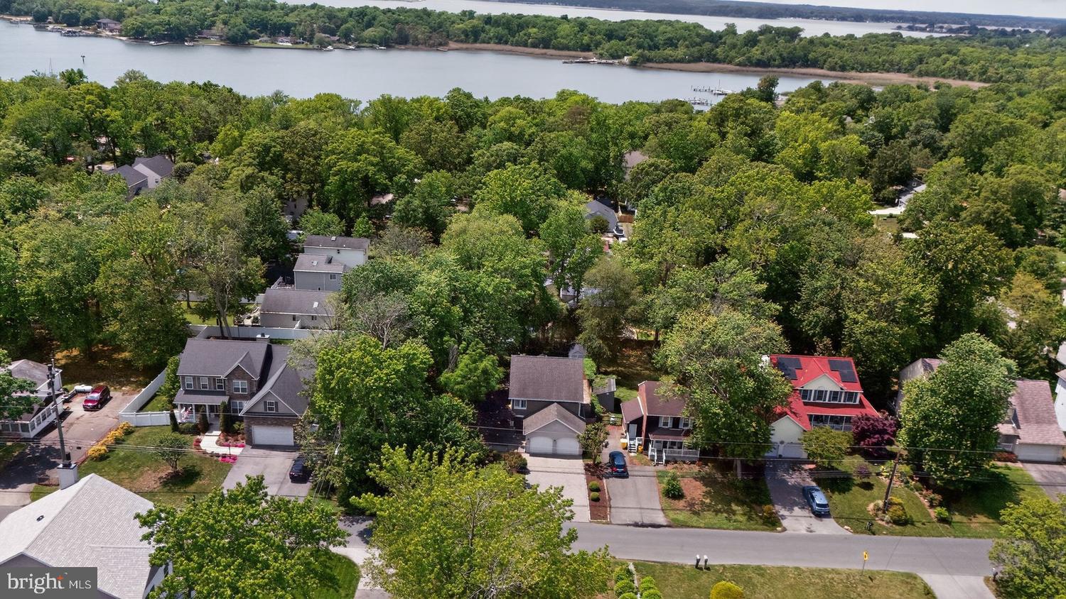 ARUNDEL ON THE BAY - Residential