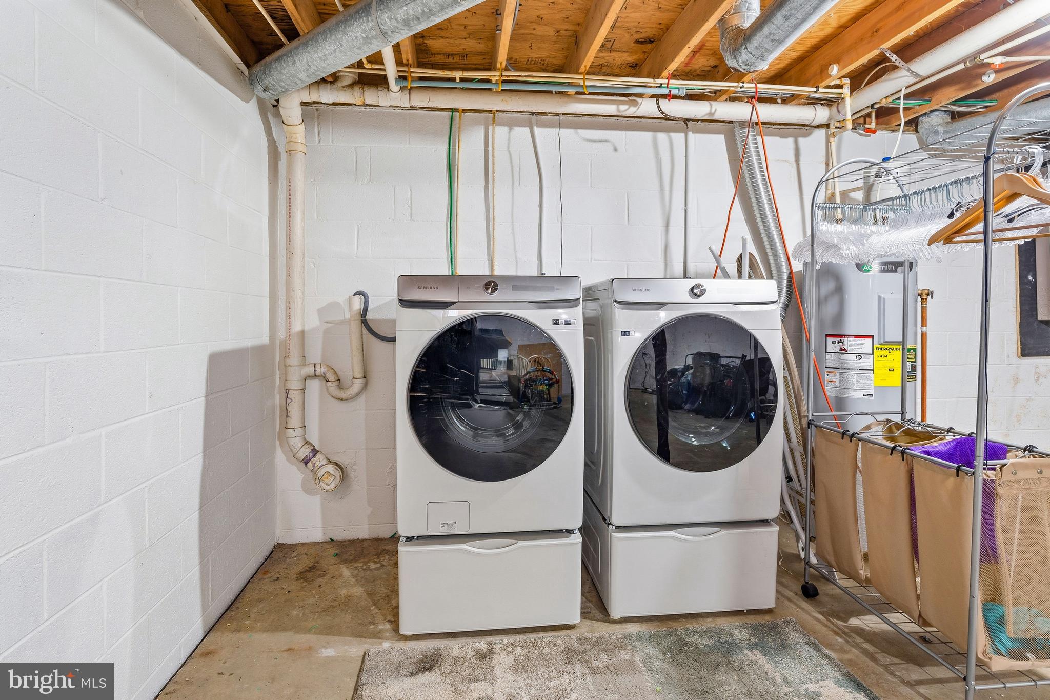 GLENDALE II - Residential