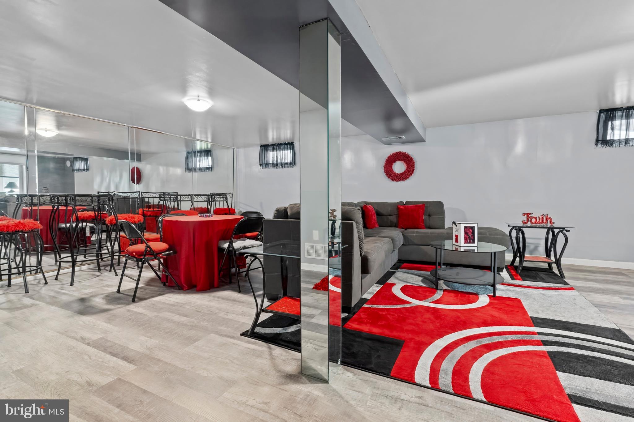 RANDALLSTOWN - Residential