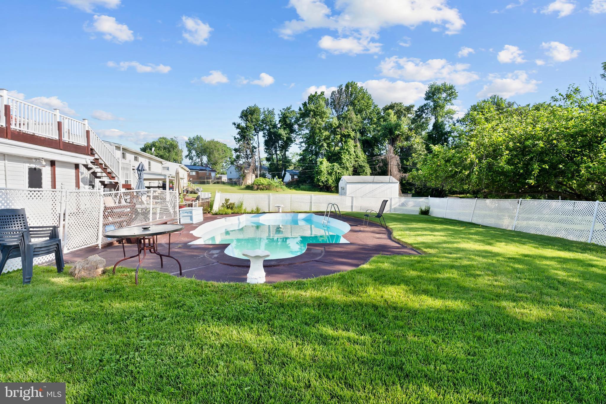 RANDALLSTOWN - Residential